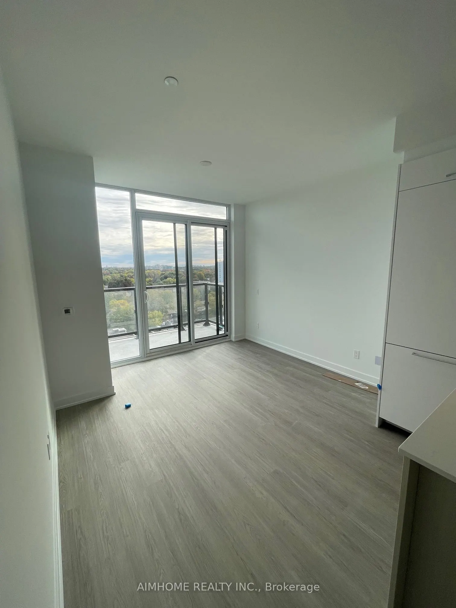 8188 Yonge Street, #914