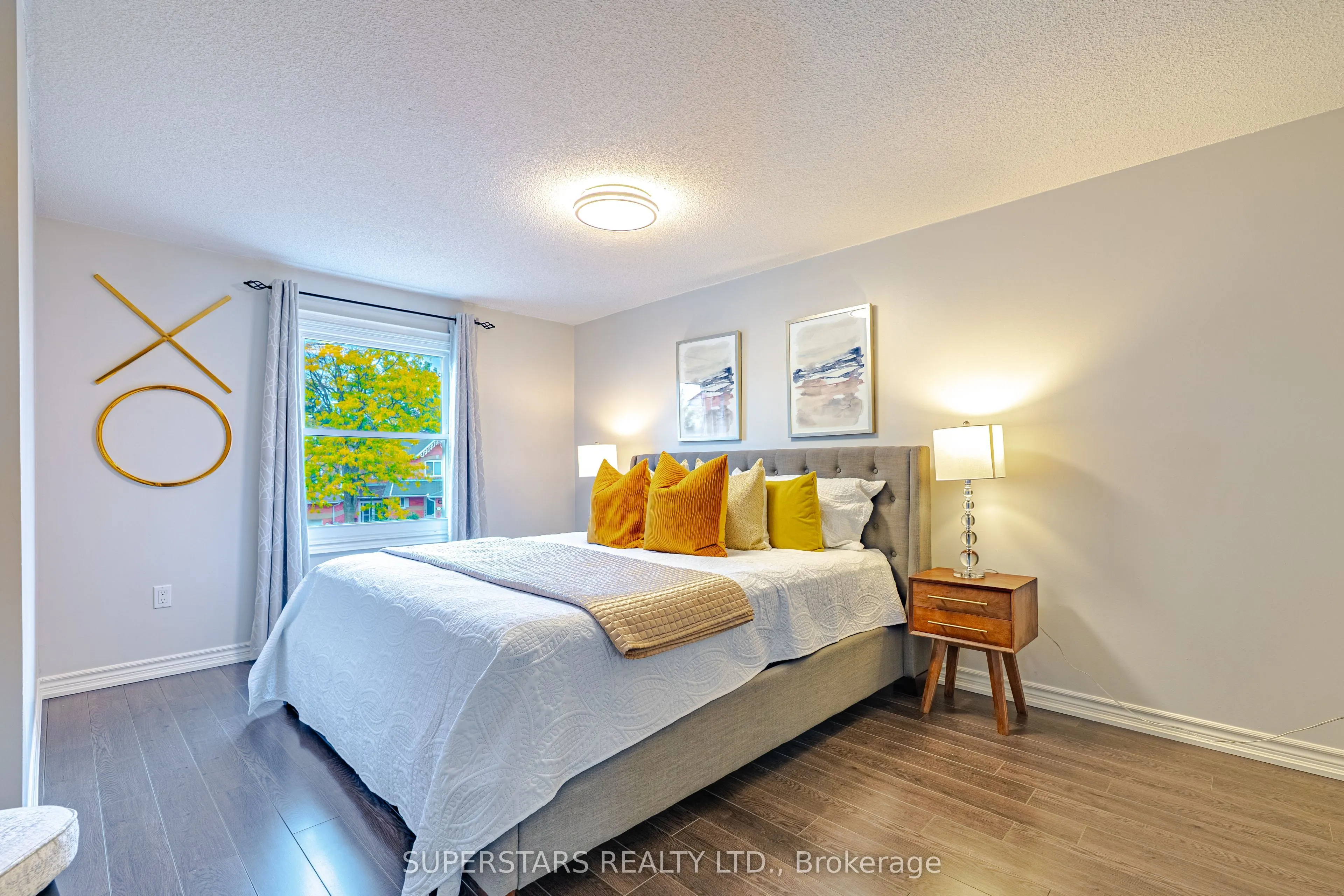 7 Steepleview Crescent