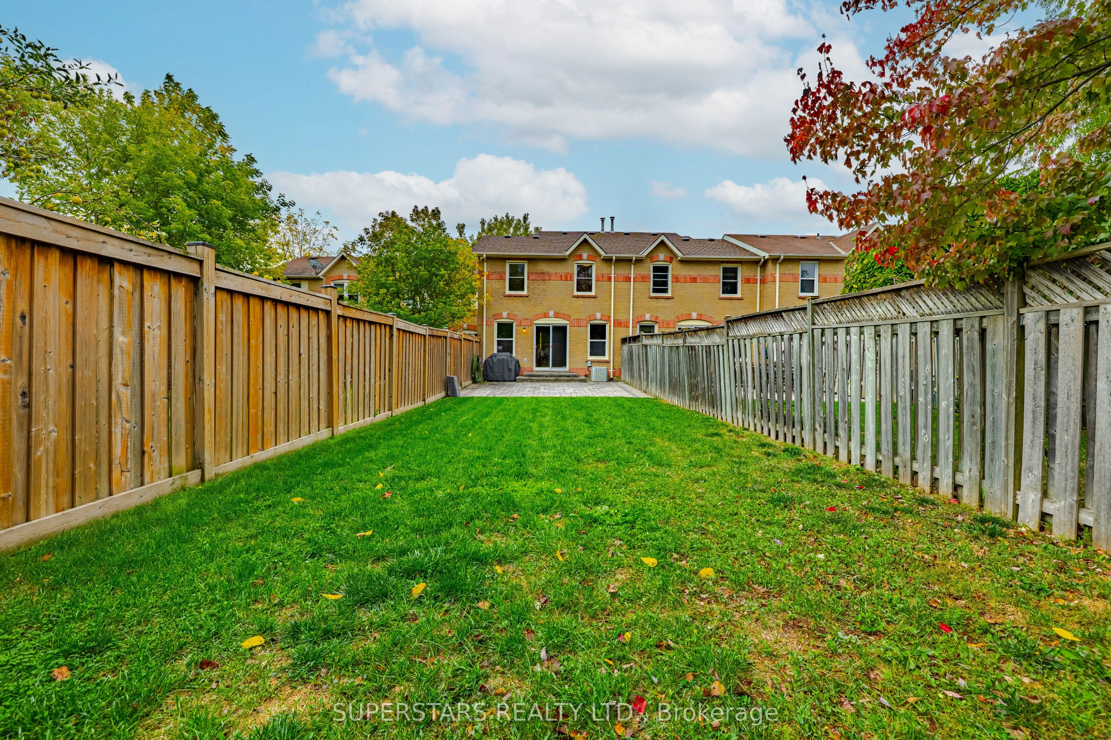 7 Steepleview Crescent