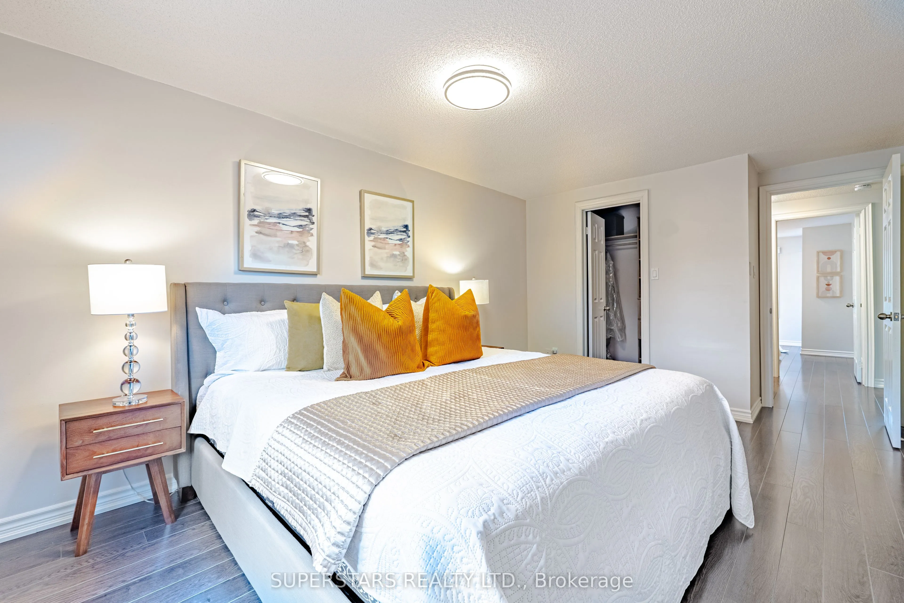 7 Steepleview Crescent