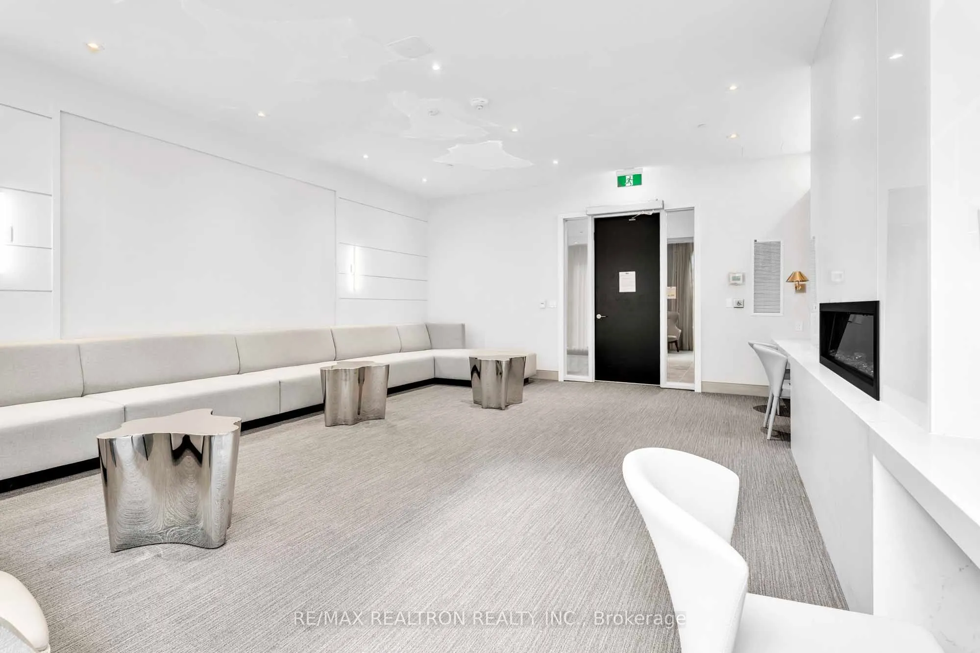 398 Highway 7 E, #1503