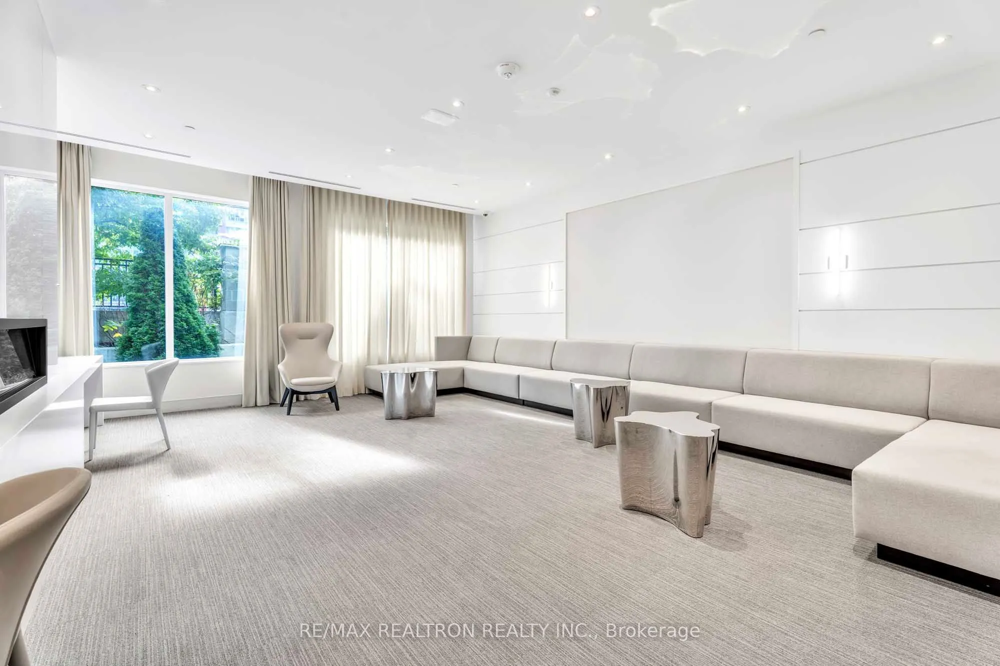 398 Highway 7 E, #1503