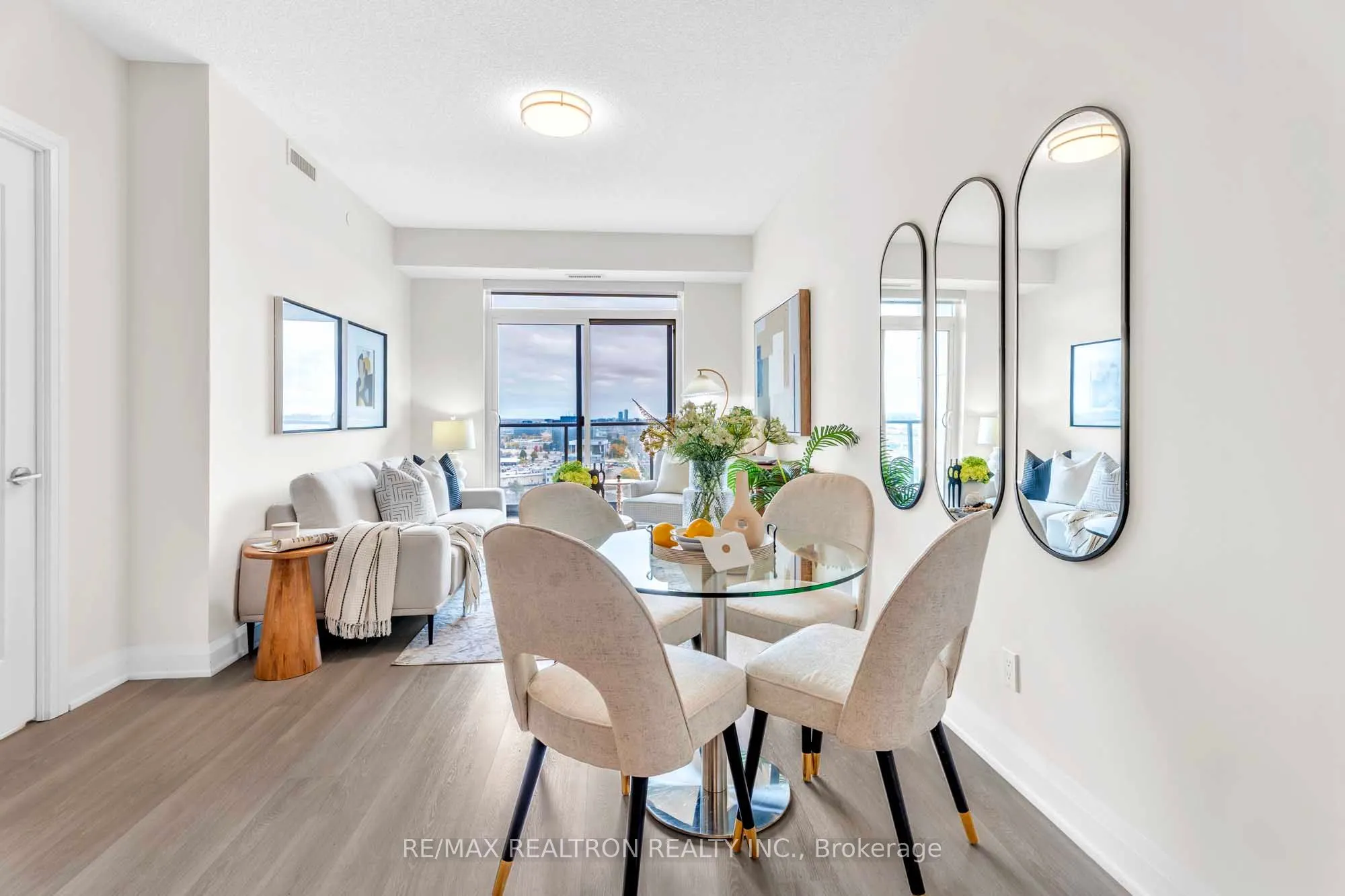 398 Highway 7 E, #1503