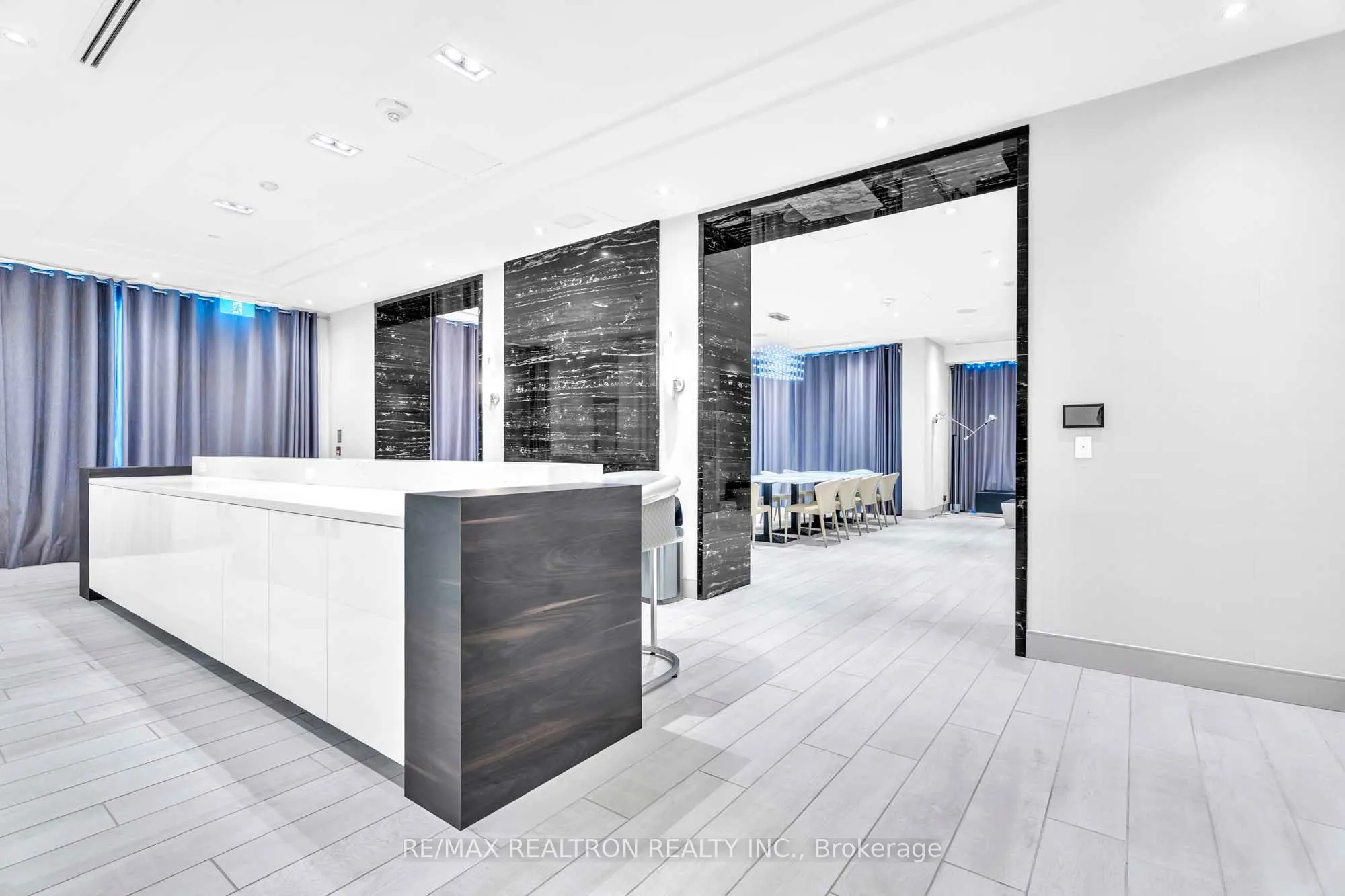 398 Highway 7 E, #1503