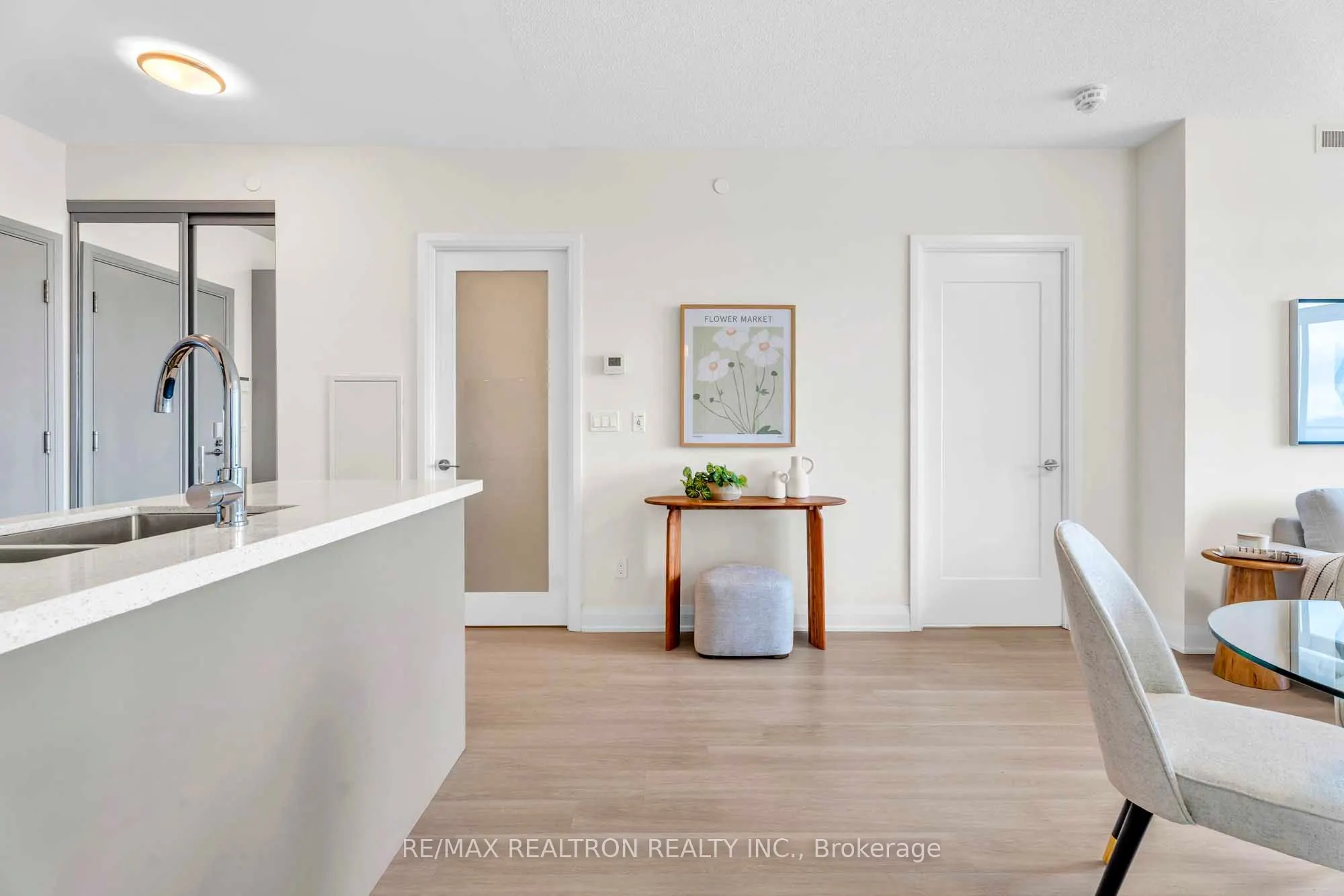 398 Highway 7 E, #1503