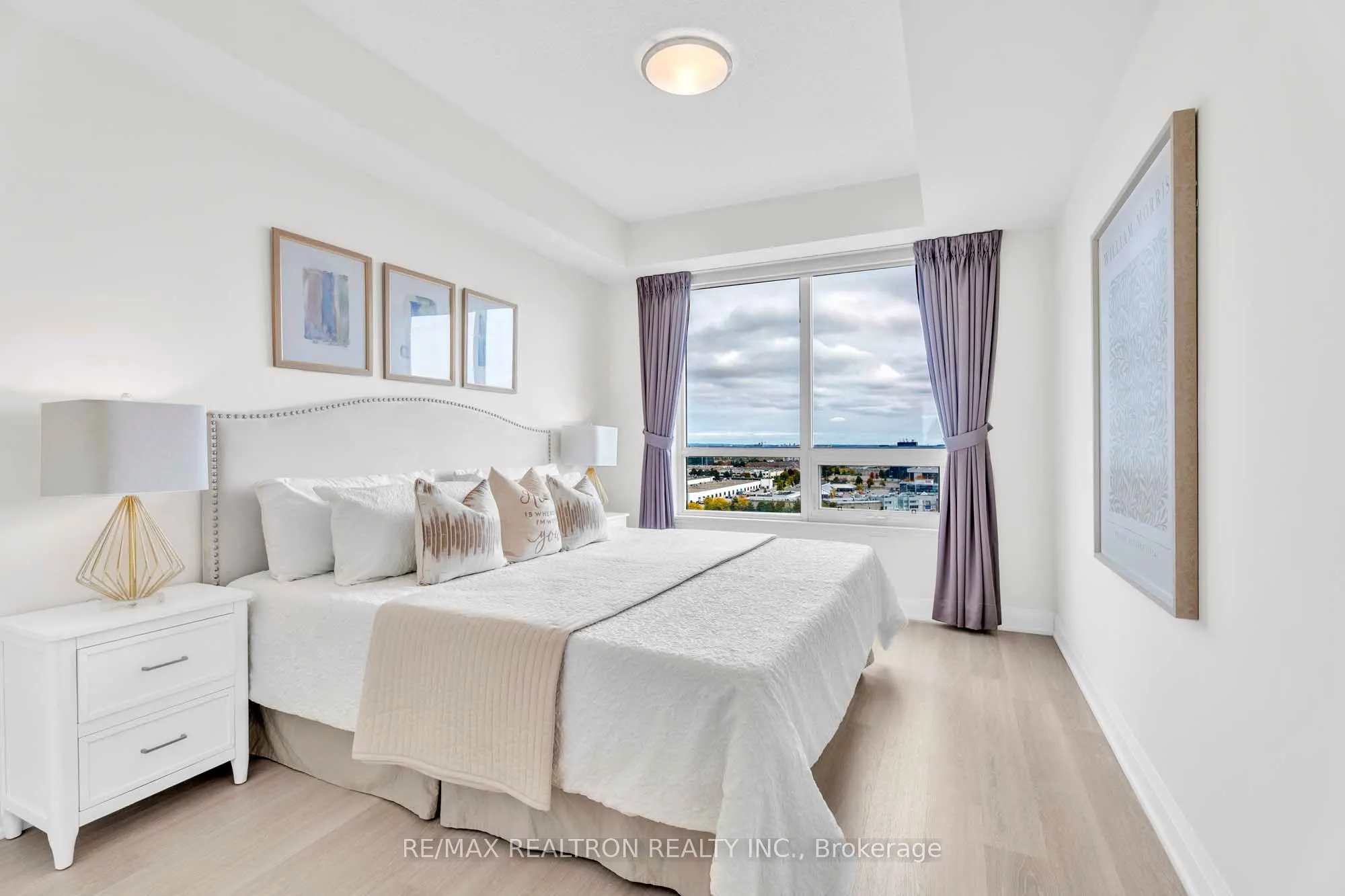 398 Highway 7 E, #1503