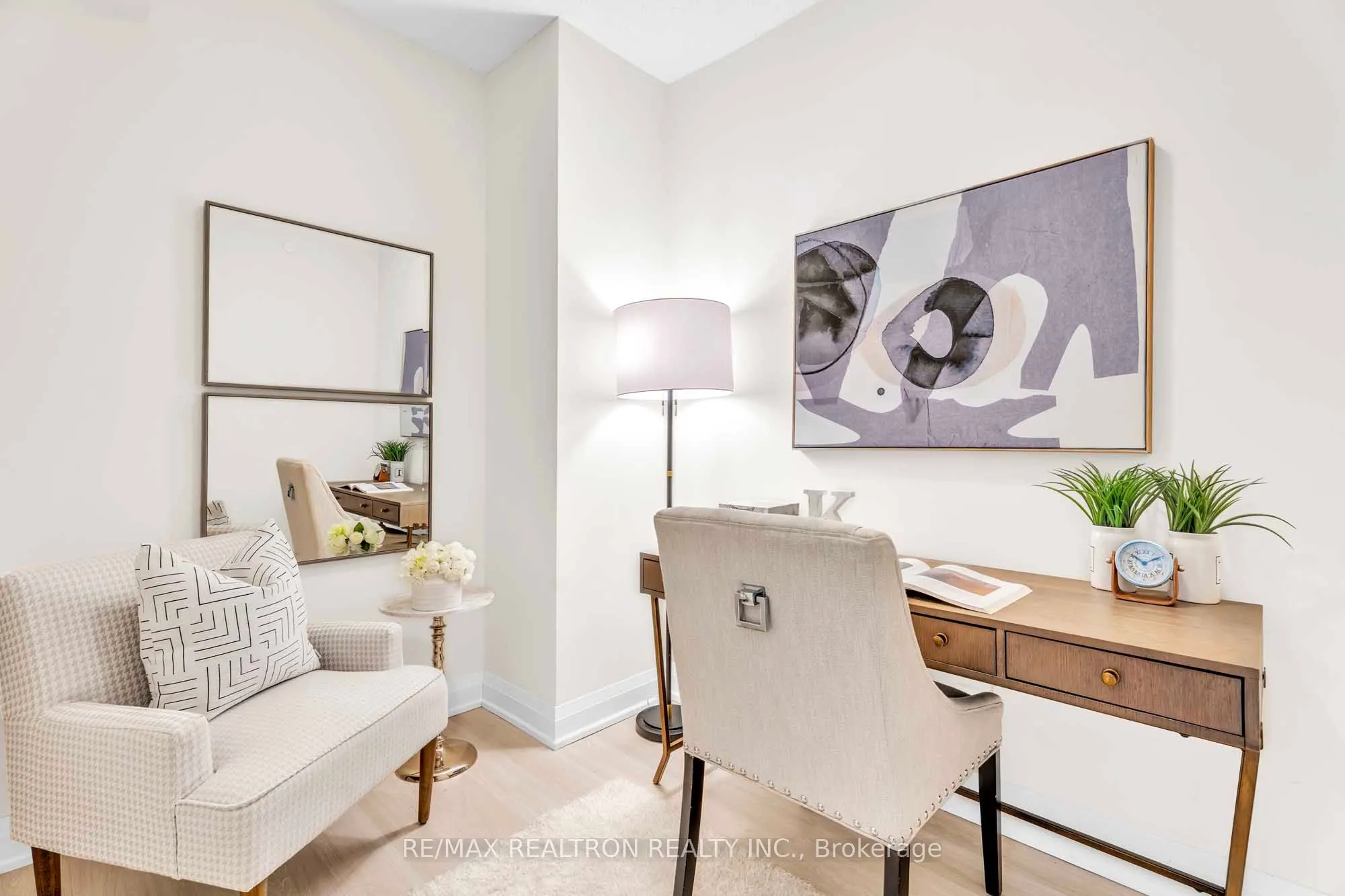 398 Highway 7 E, #1503
