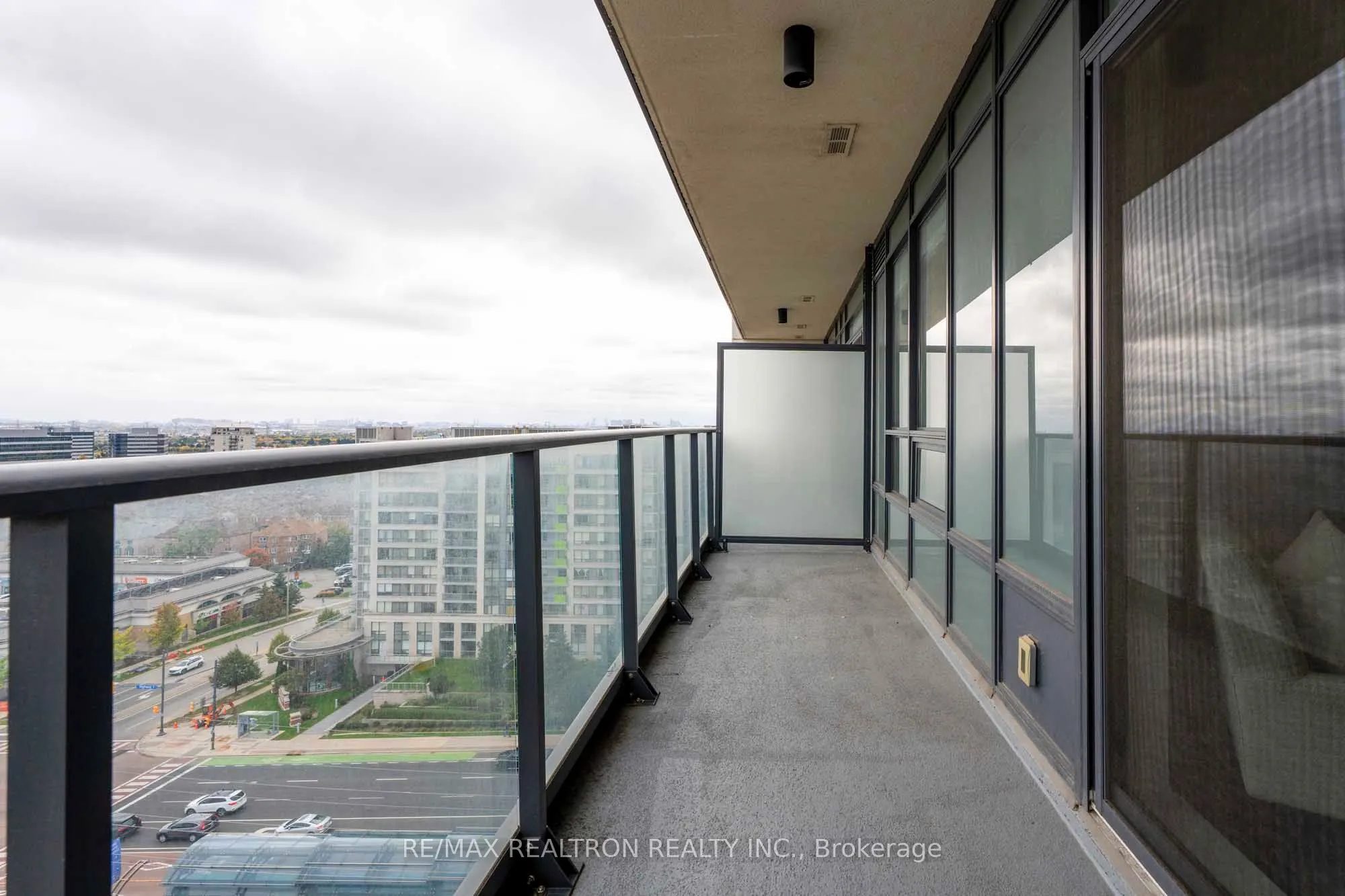 398 Highway 7 E, #1503