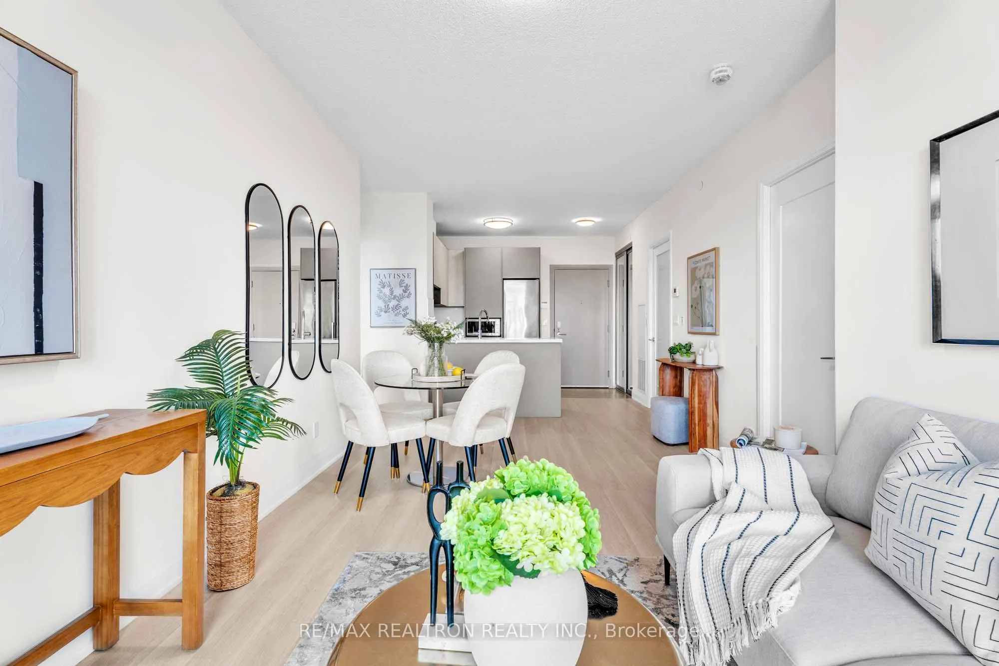 398 Highway 7 E, #1503
