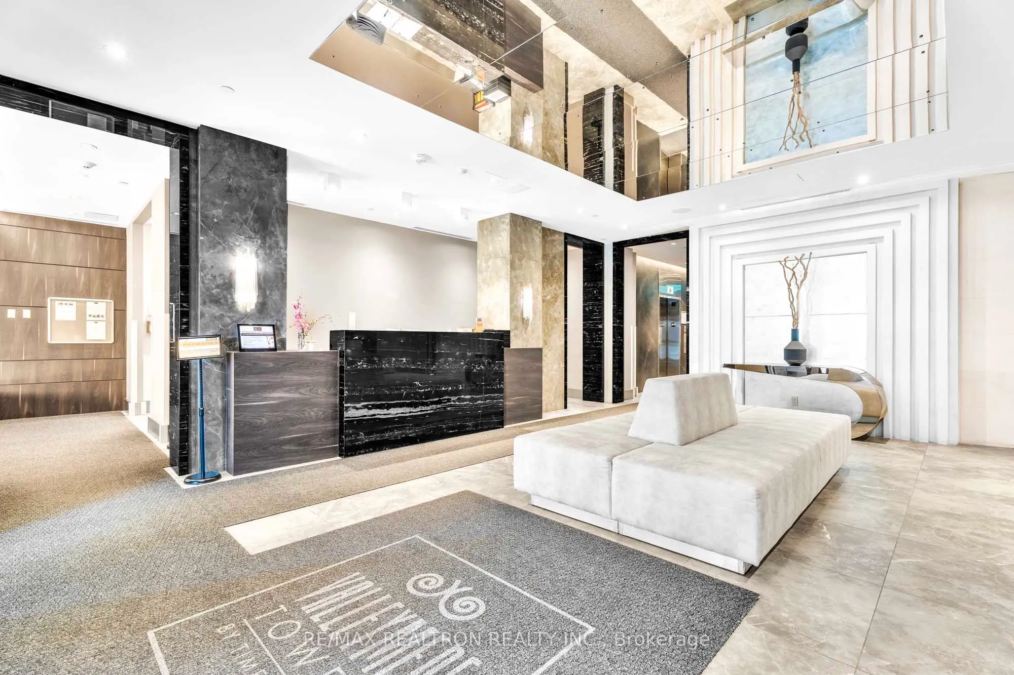 398 Highway 7 E, #1503