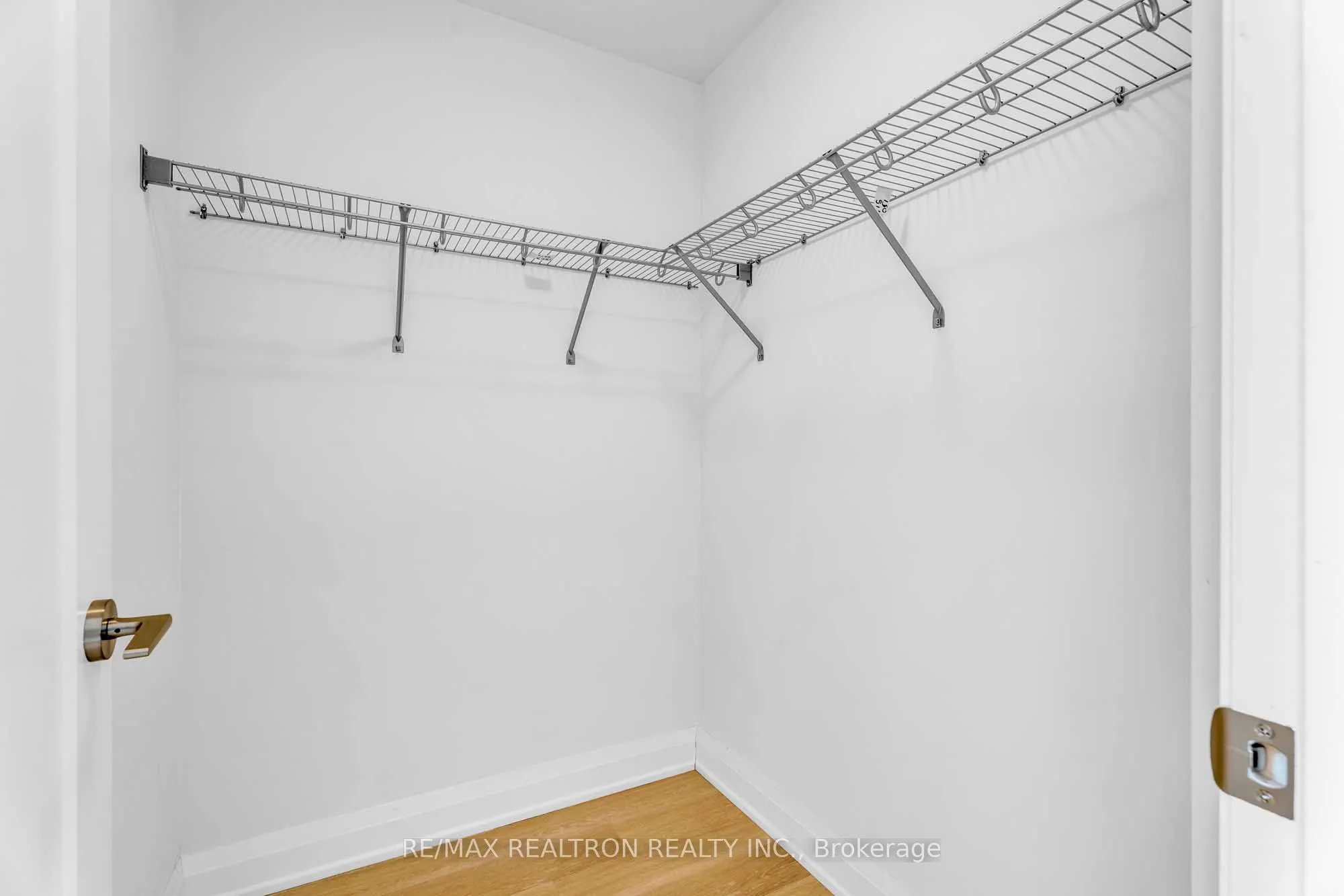 398 Highway 7 E, #1503