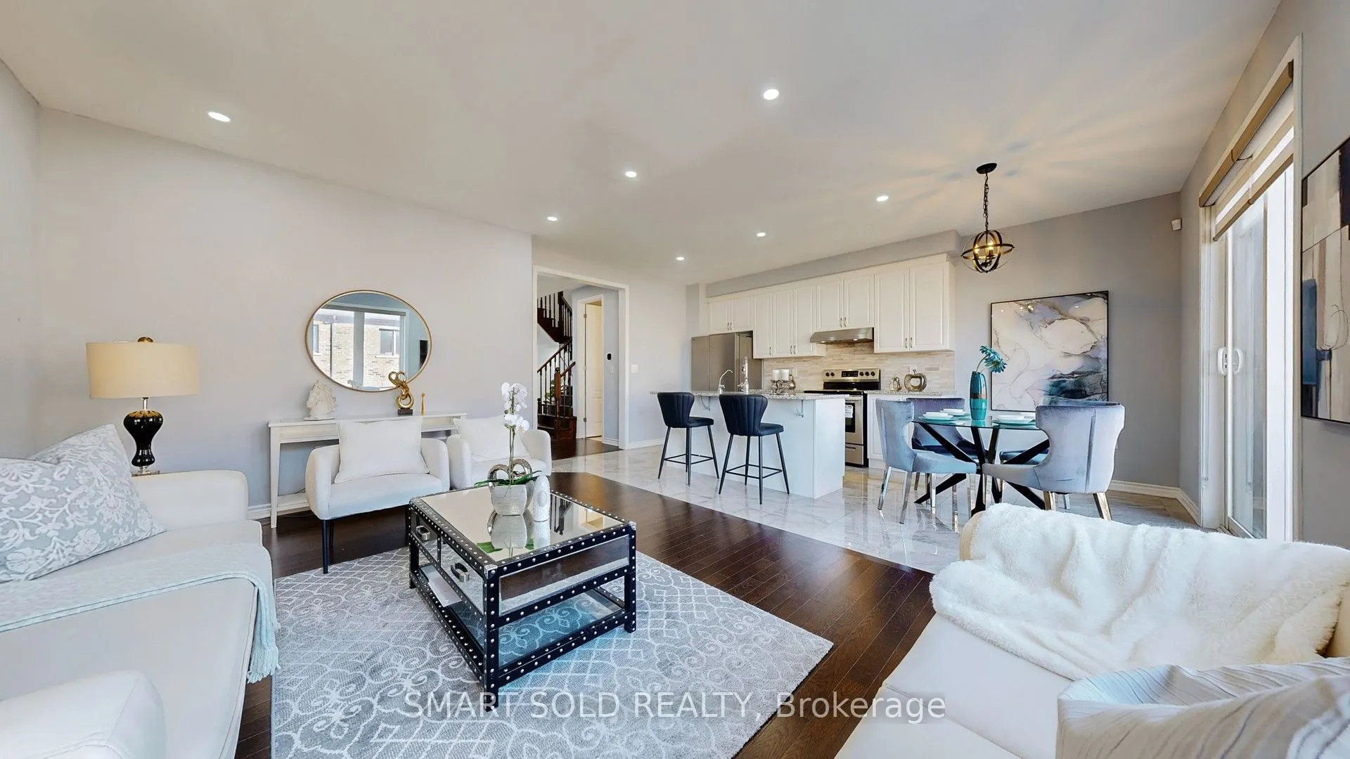 8 Casely Avenue