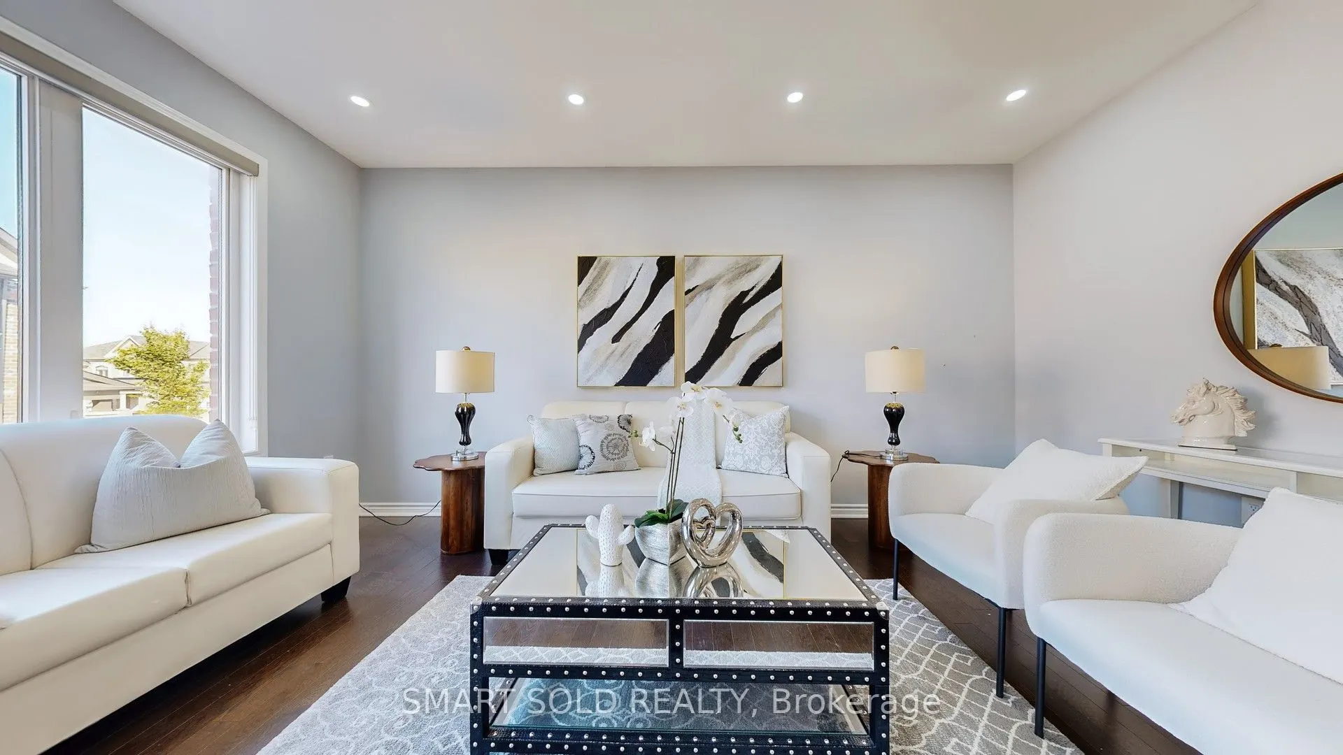 8 Casely Avenue