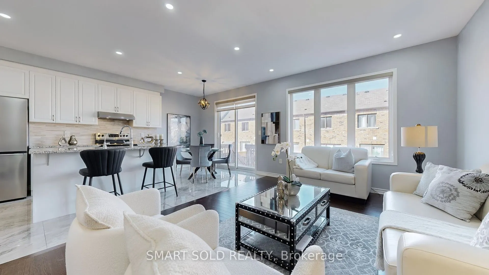 8 Casely Avenue