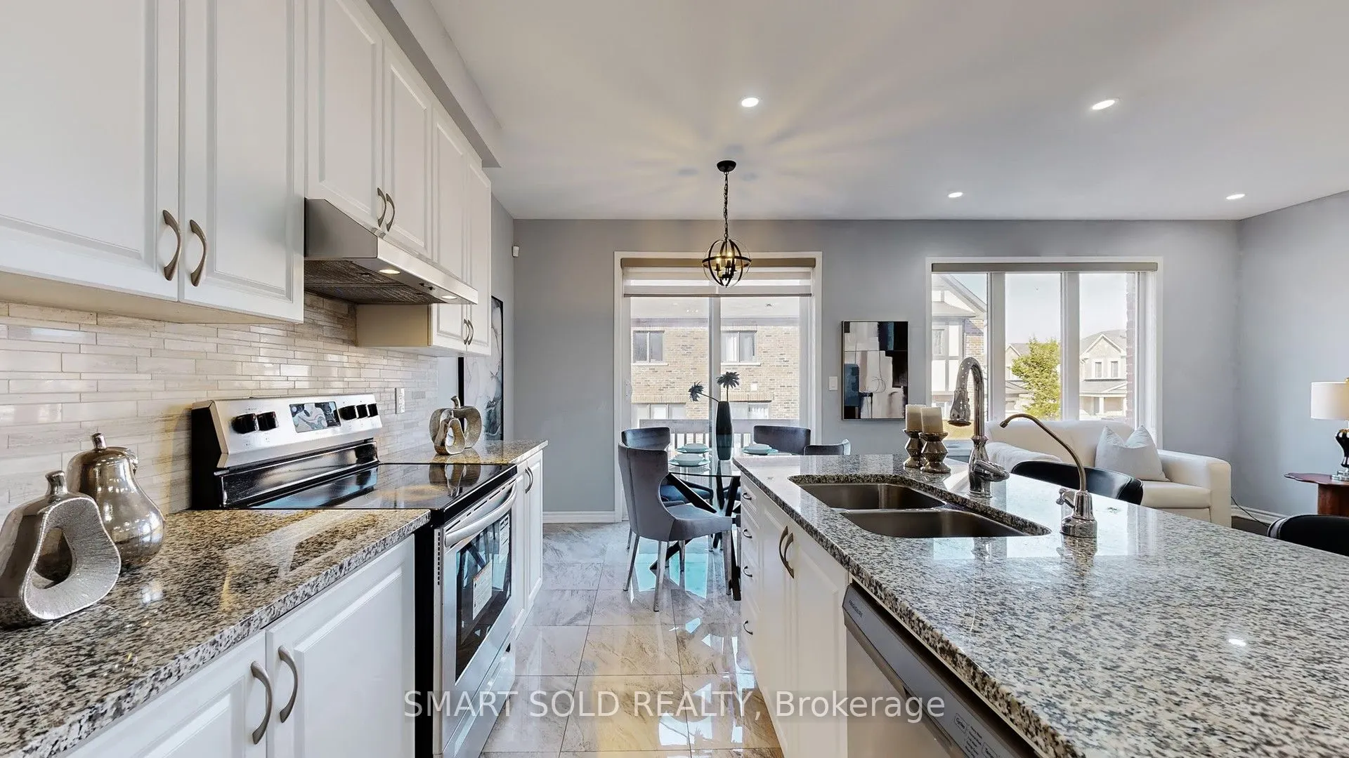 8 Casely Avenue