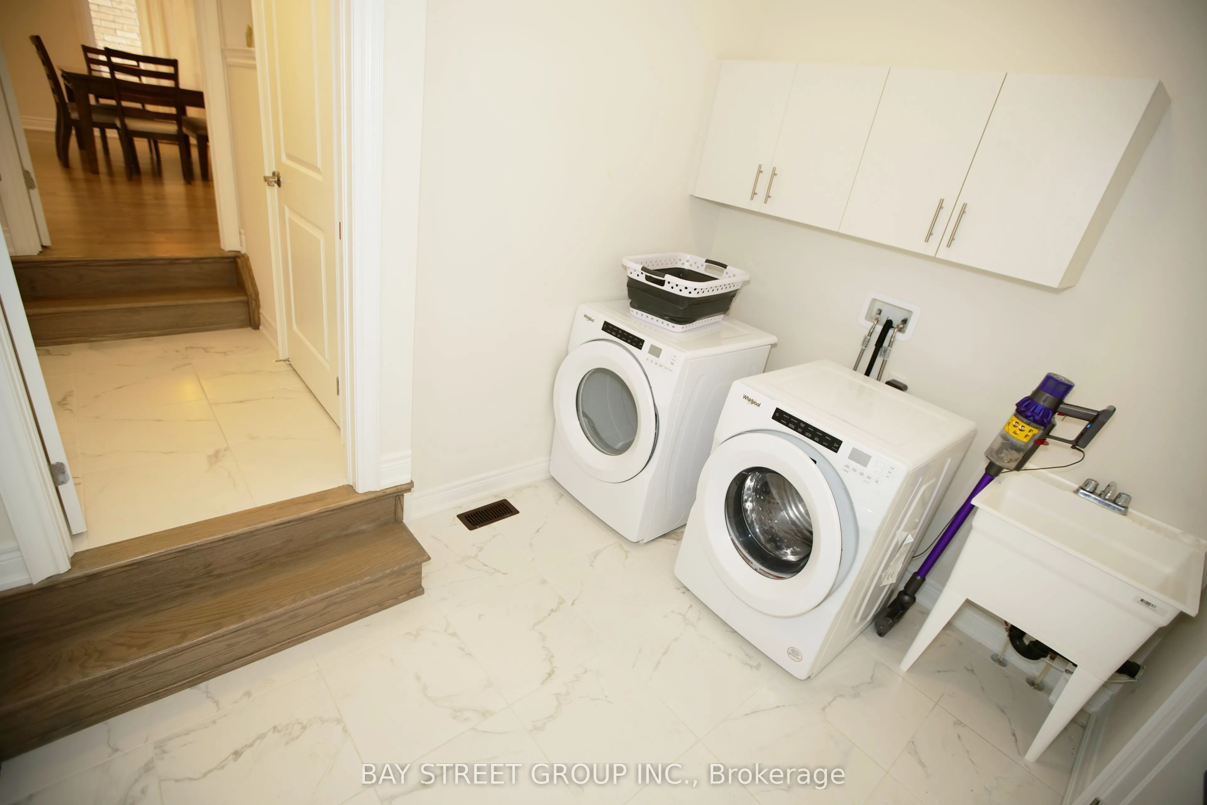 room 152 Ben Sinclair Avenue, #room