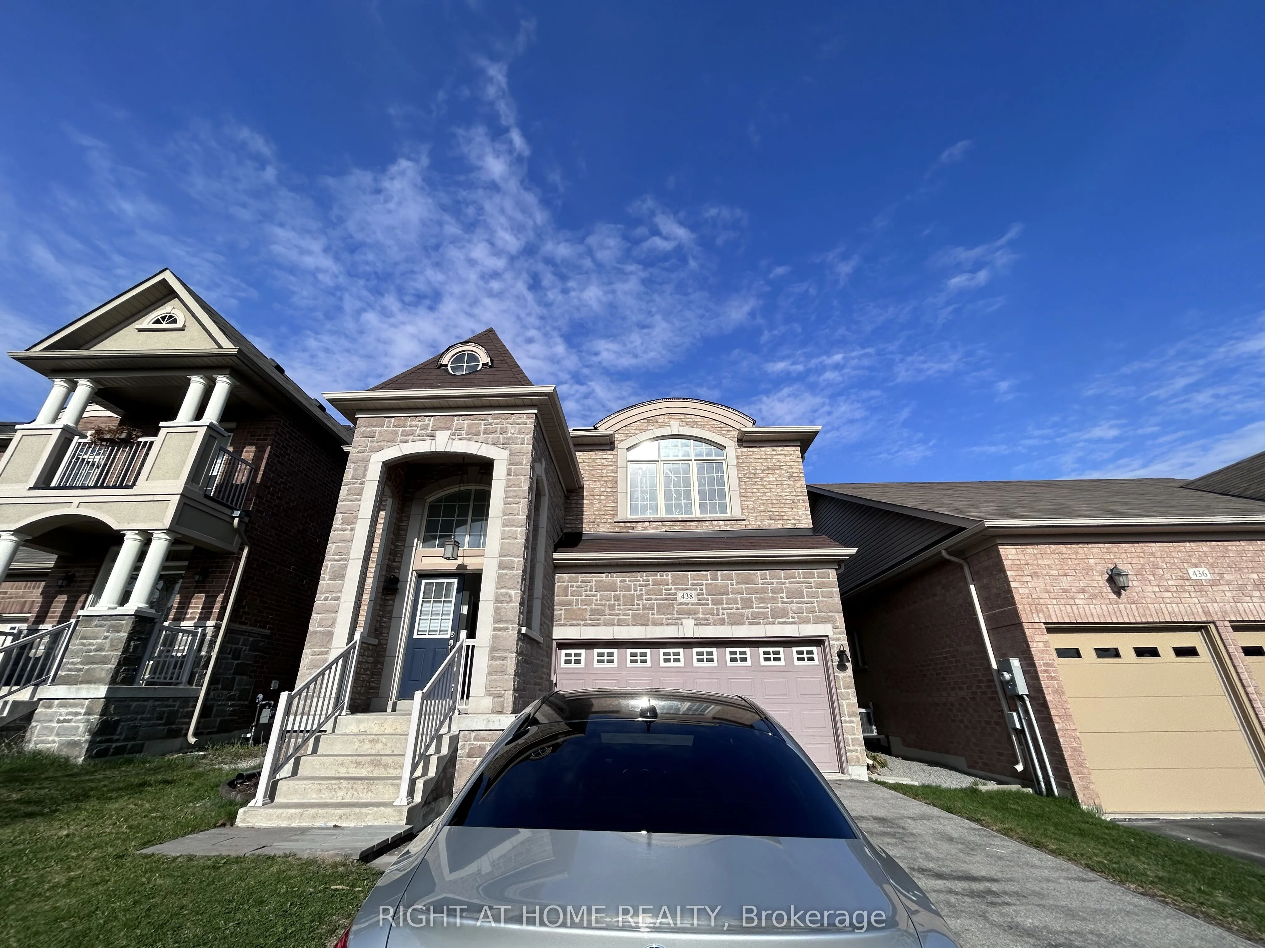438 Kwapis Boulevard