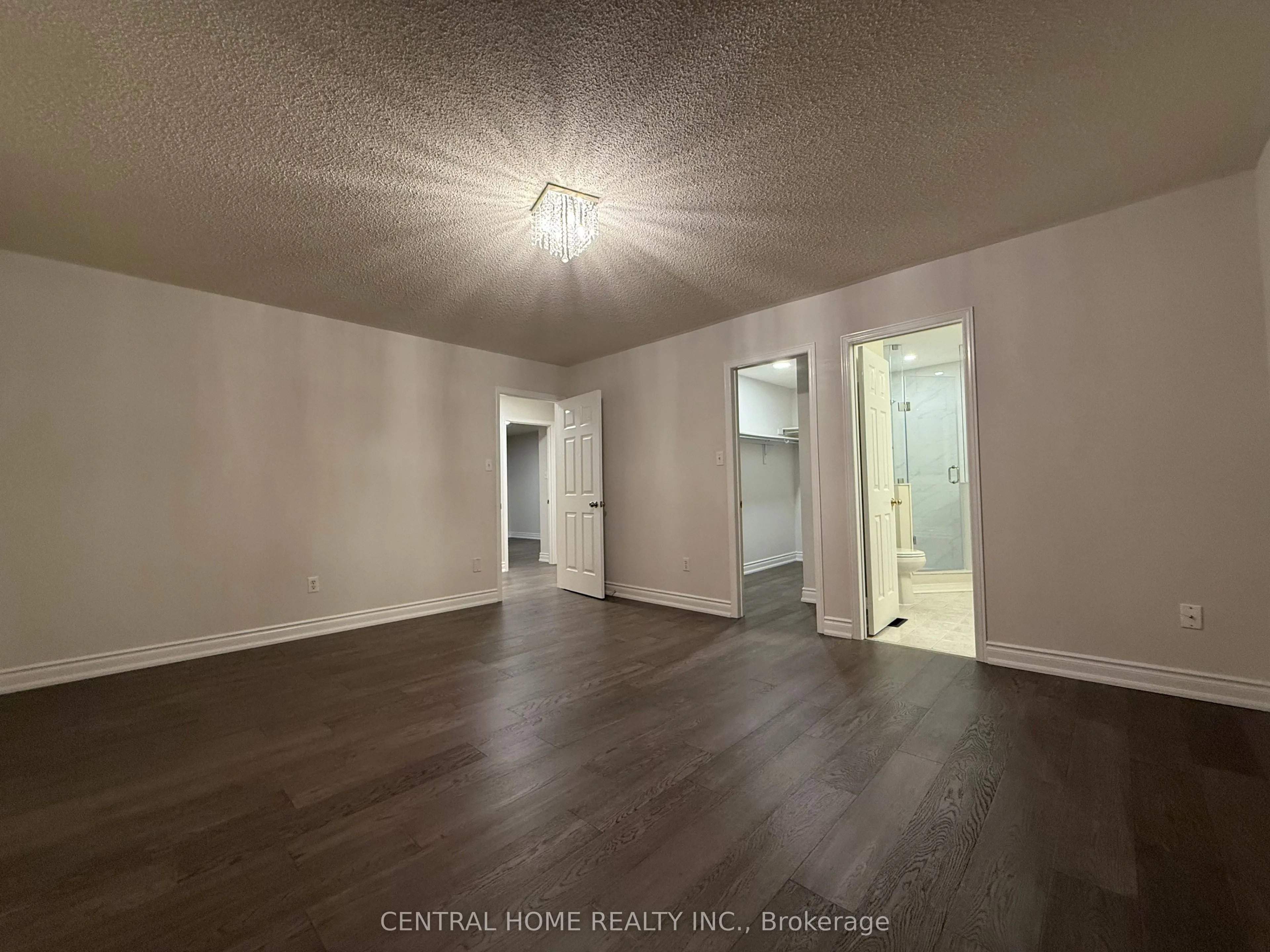81 Bassett Avenue