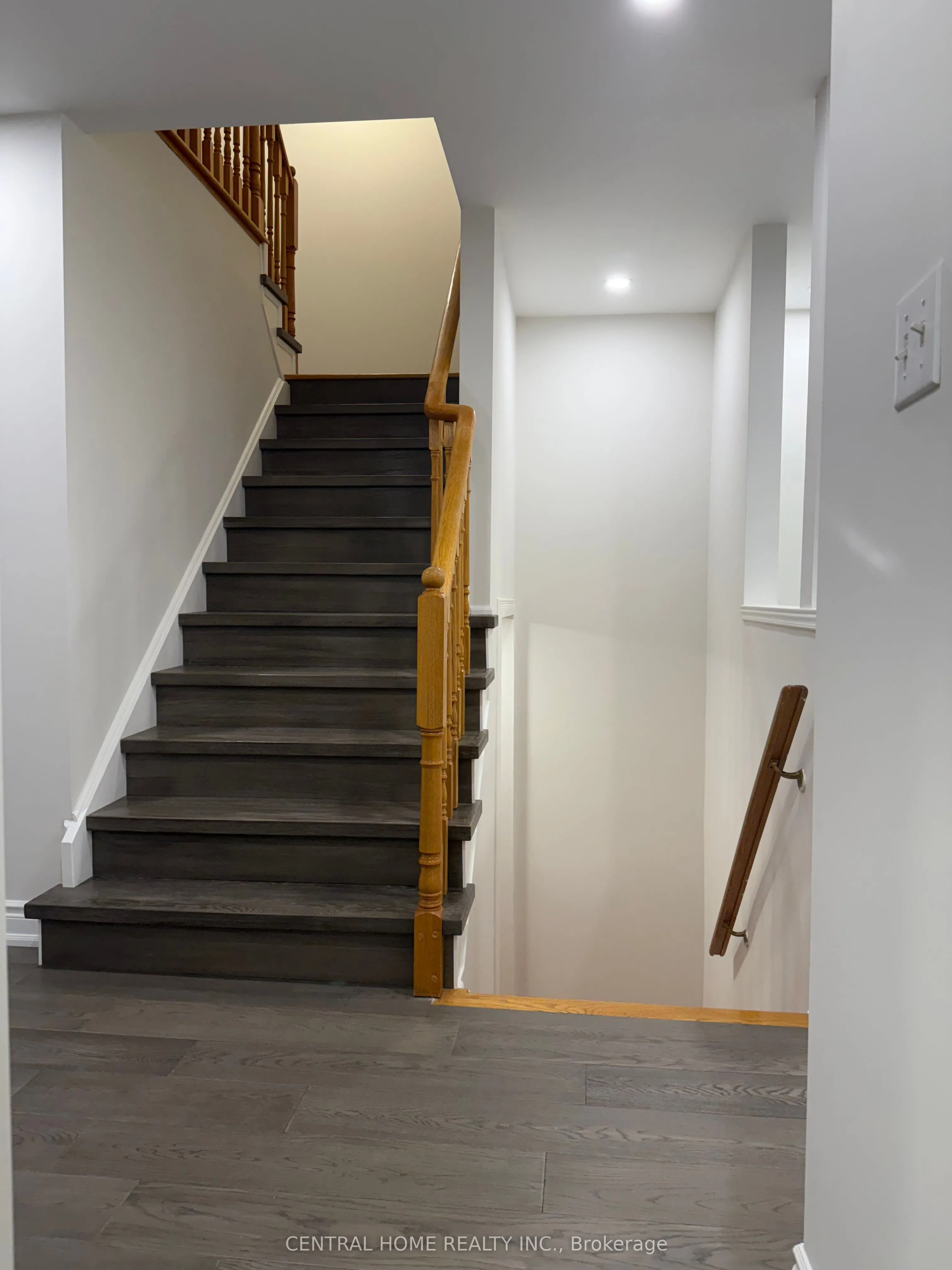 81 Bassett Avenue