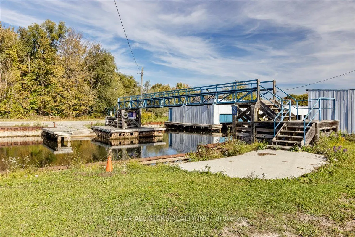 1354 Metro Road