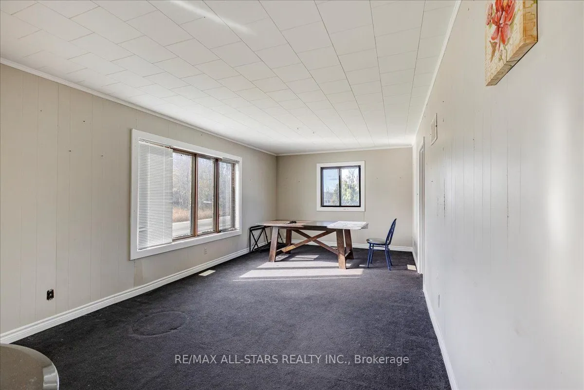 1354 Metro Road