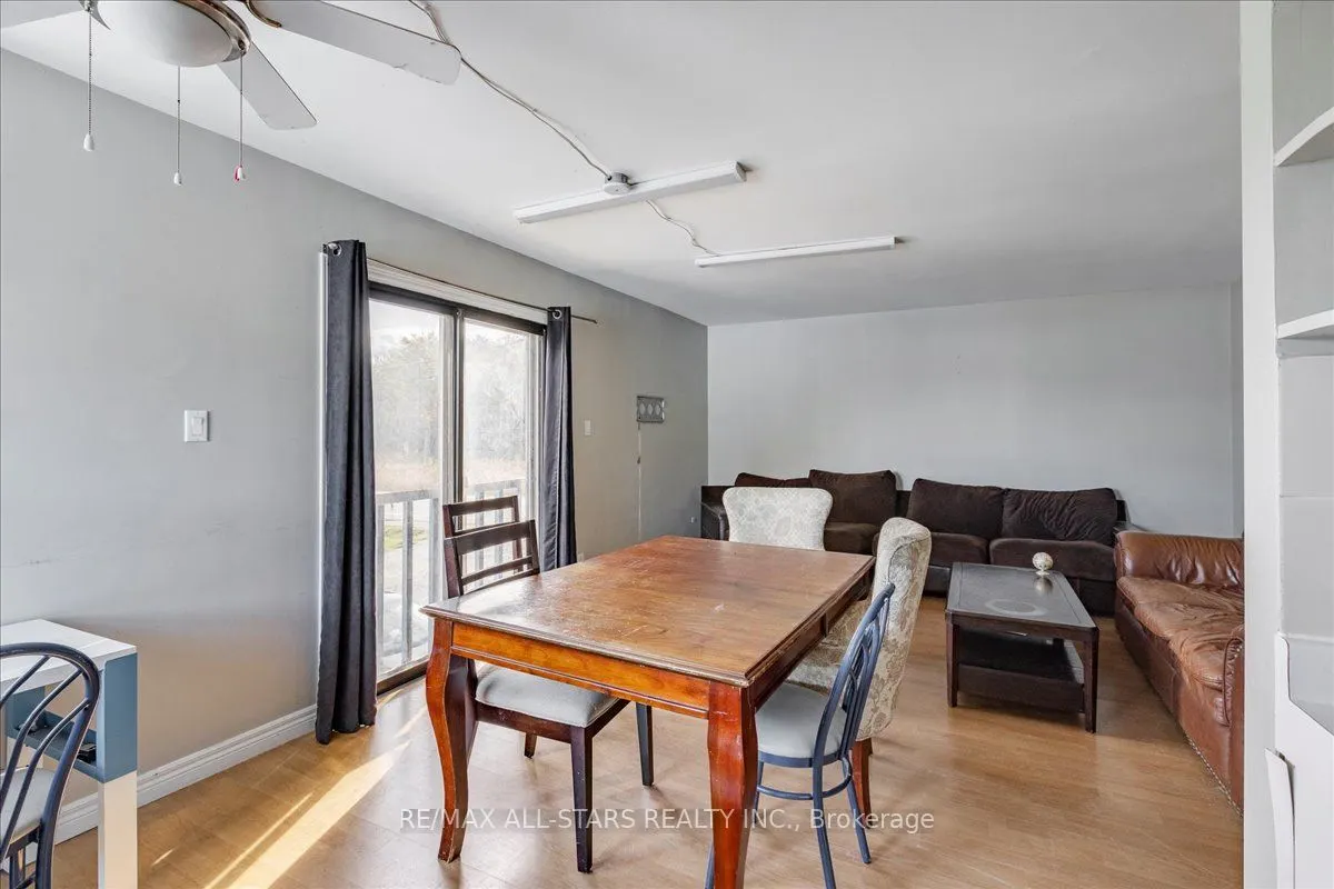 1354 Metro Road