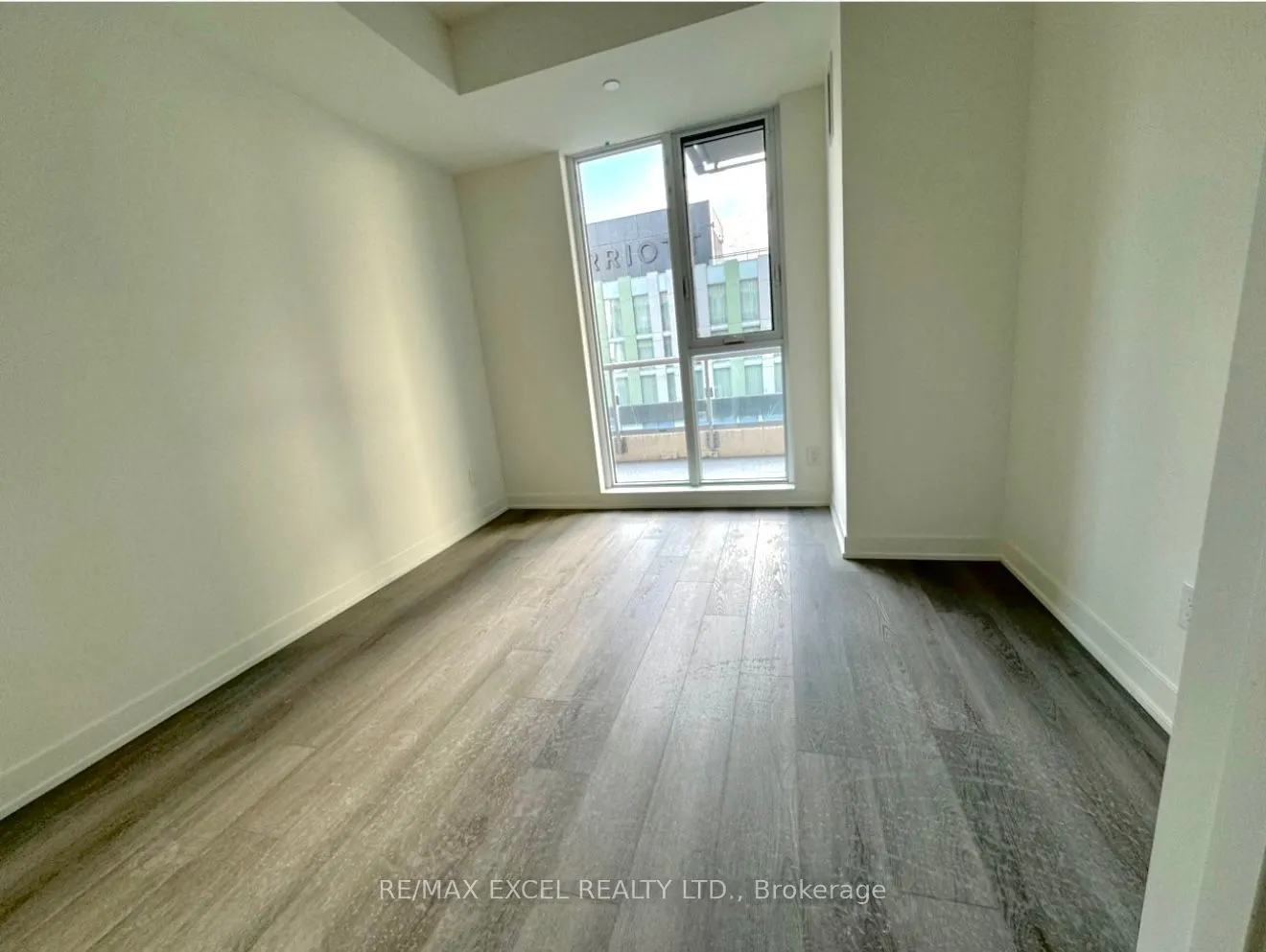 8119 Birchmount Road, #814