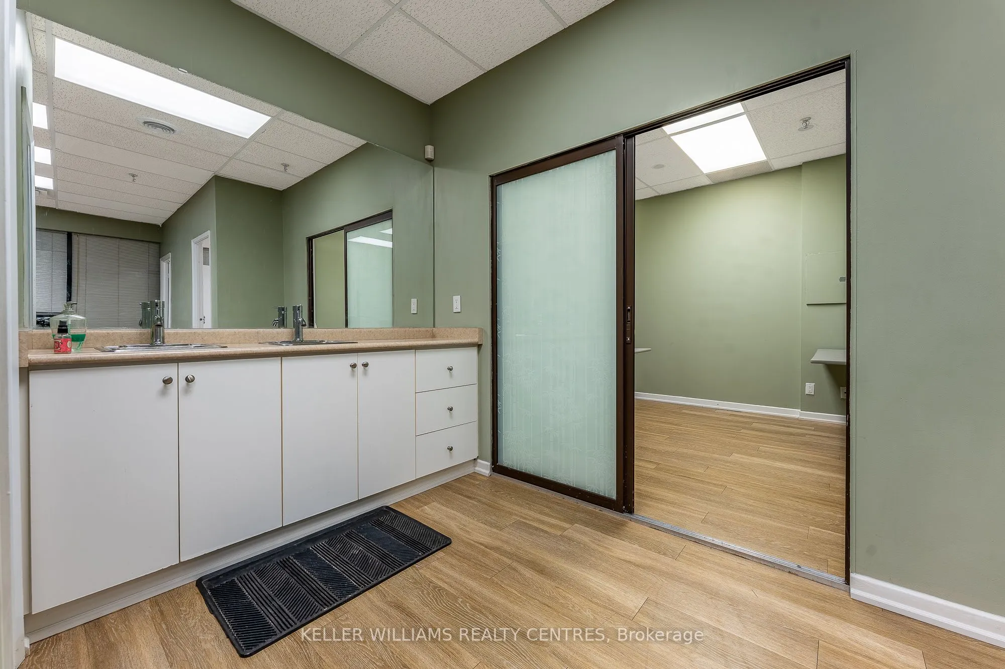 570 Hood Road, #14