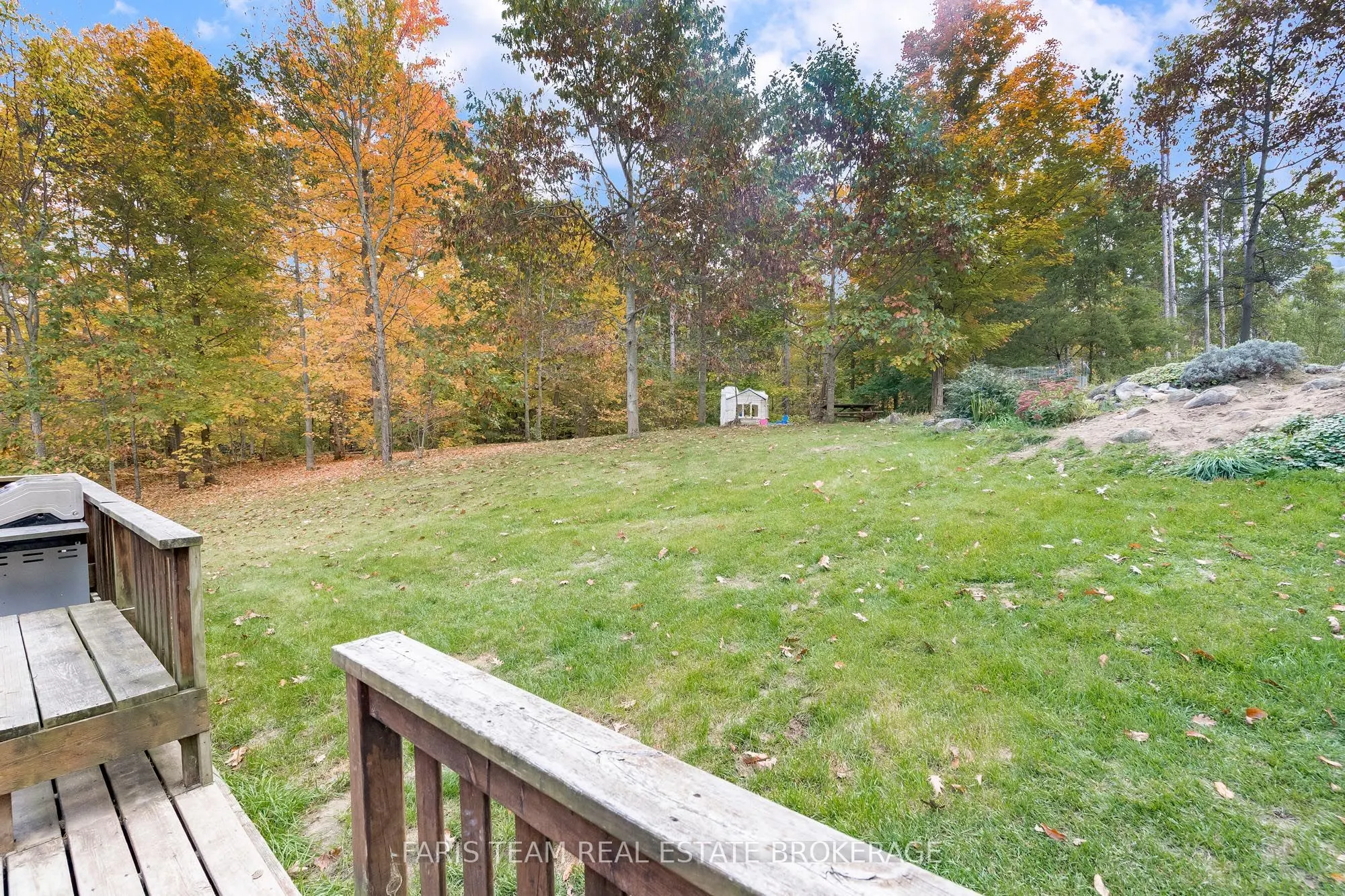 9165 20th Side Road