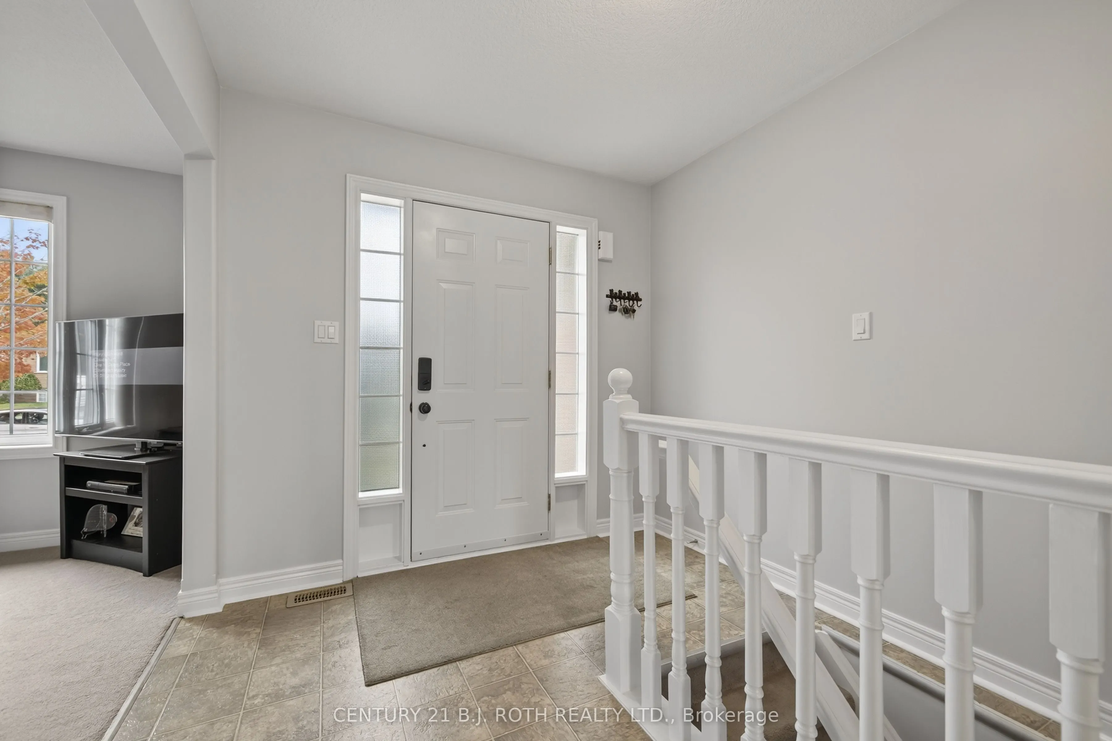 655 Glen Cedar Crescent