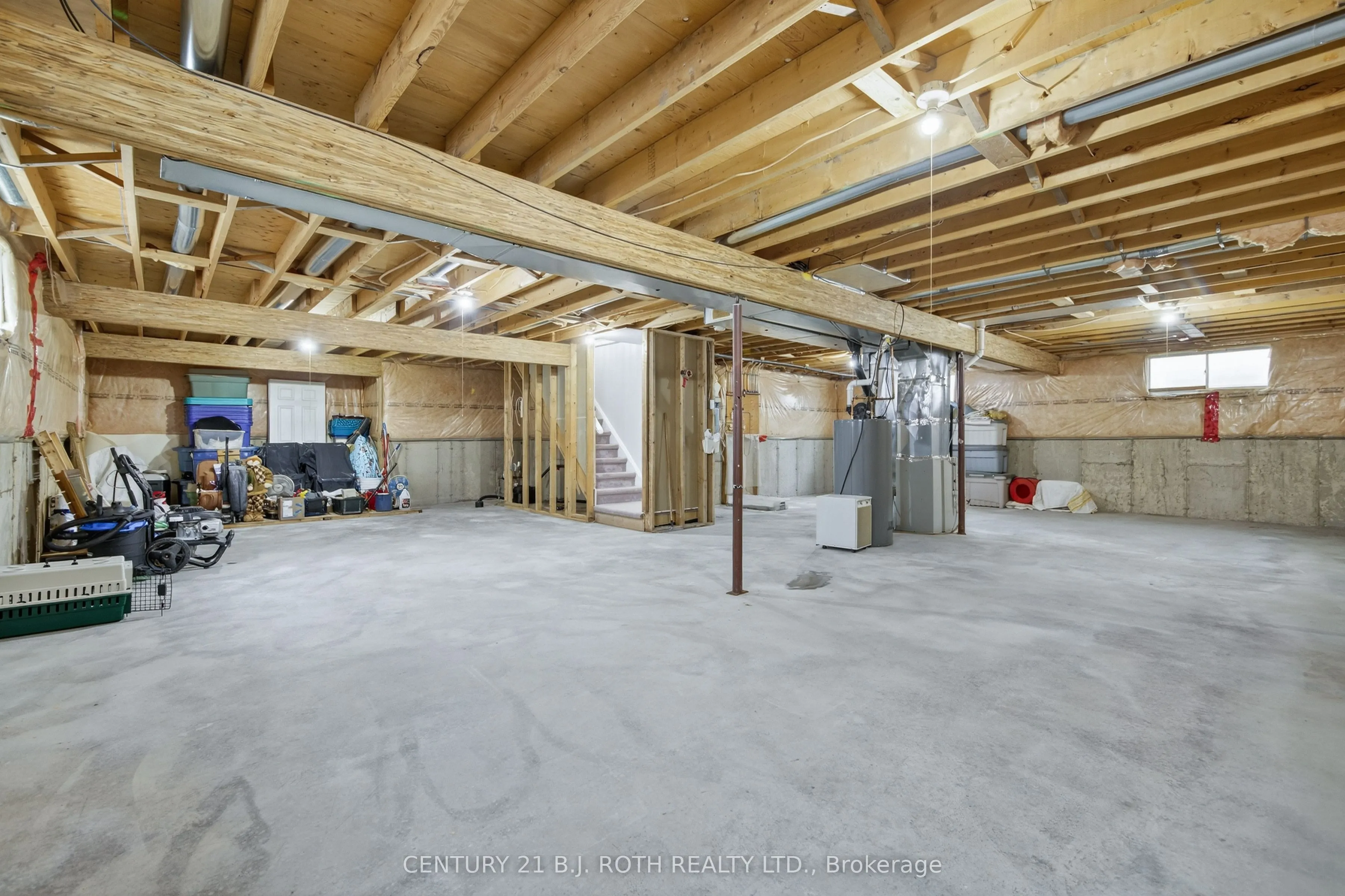 655 Glen Cedar Crescent