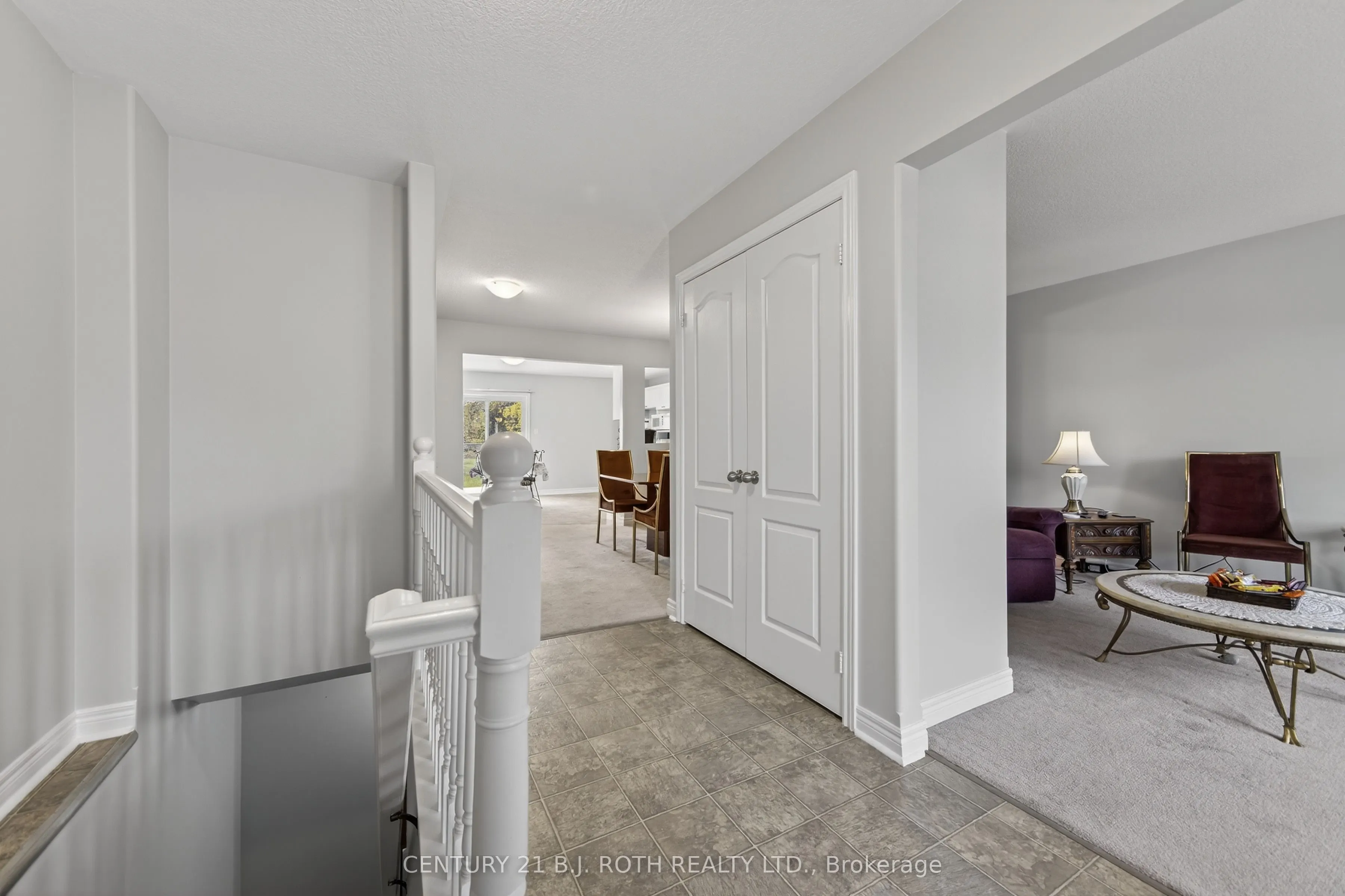 655 Glen Cedar Crescent