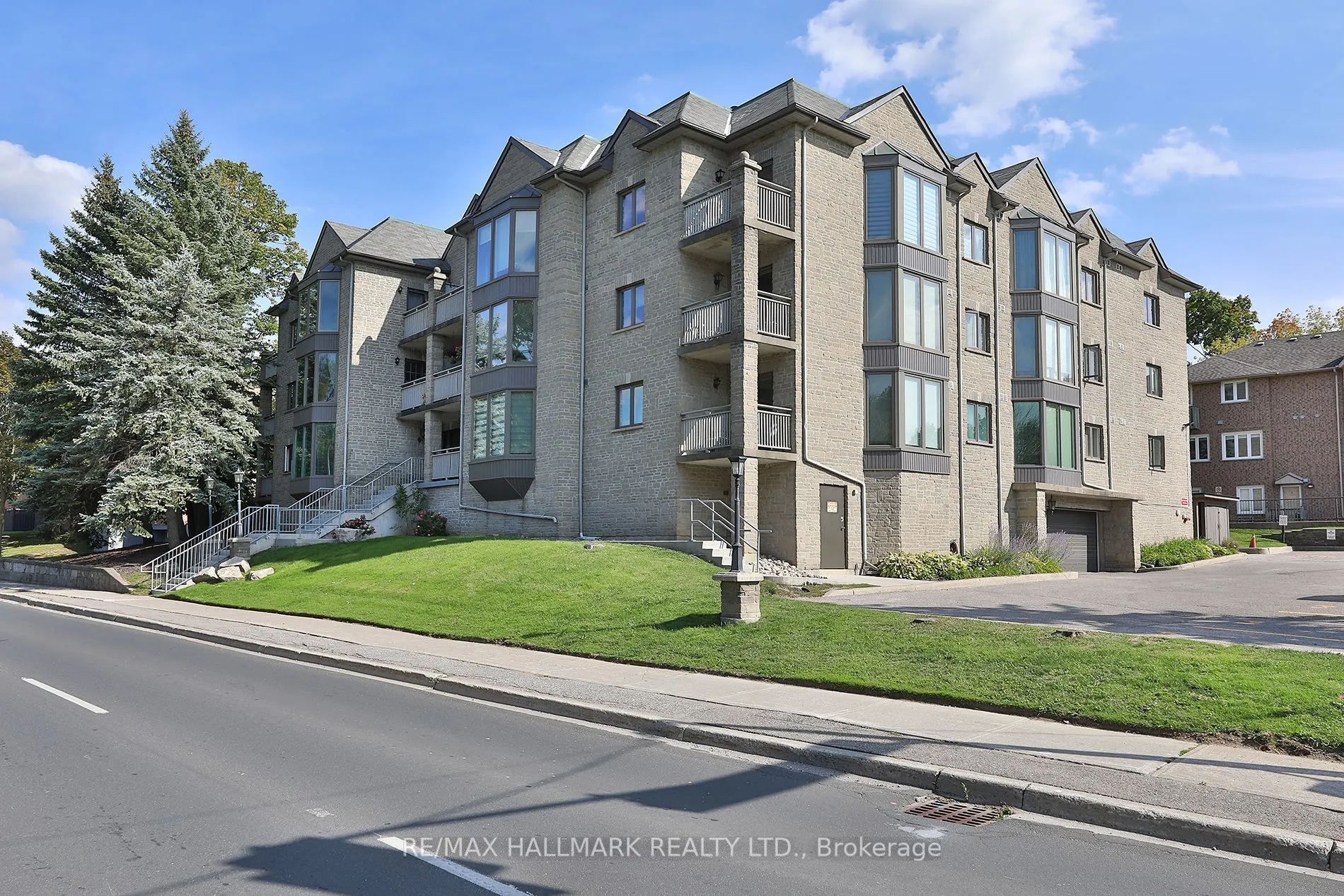 21 George Street, #305
