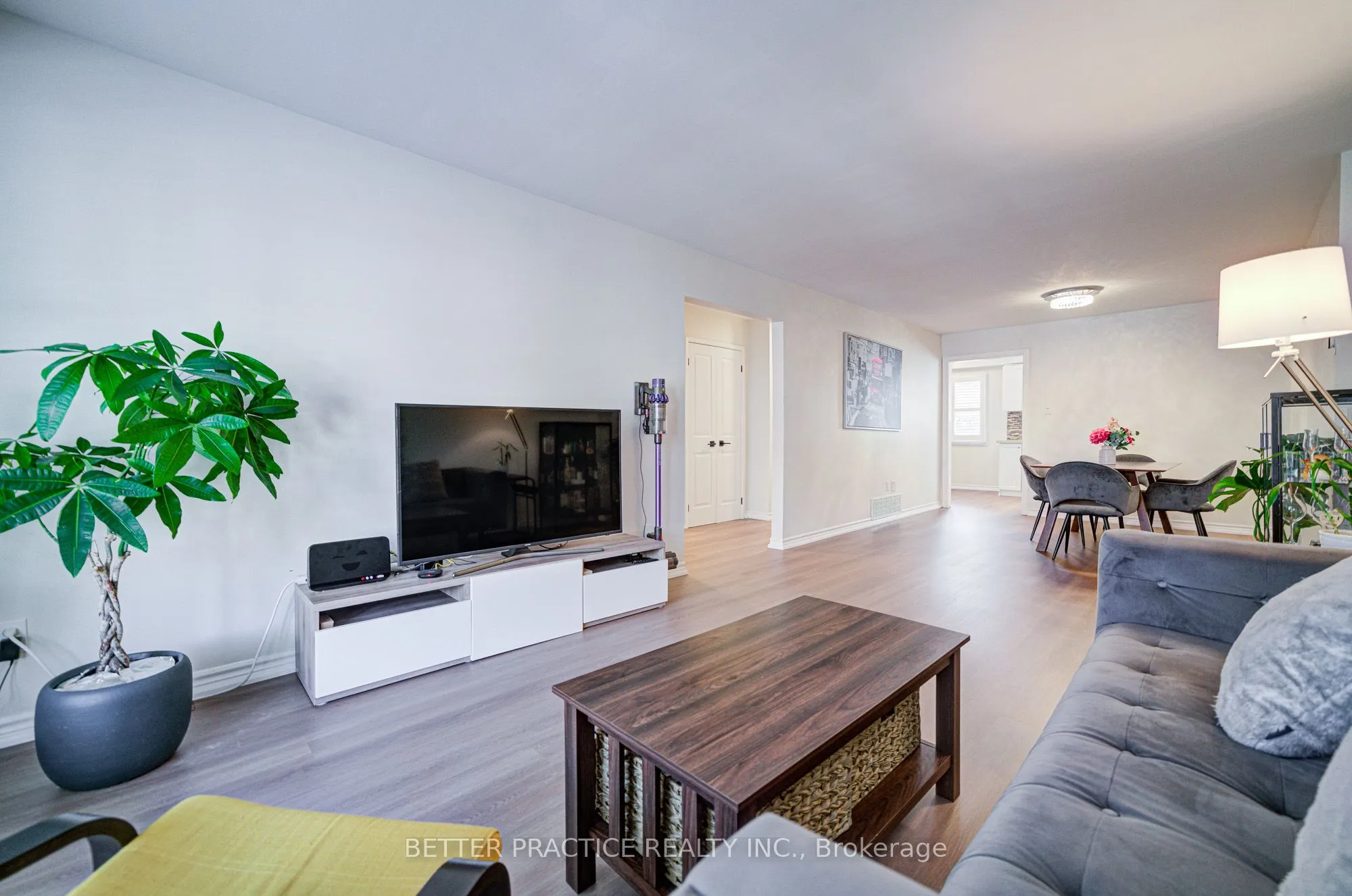 77 Nottinghill Road, #129