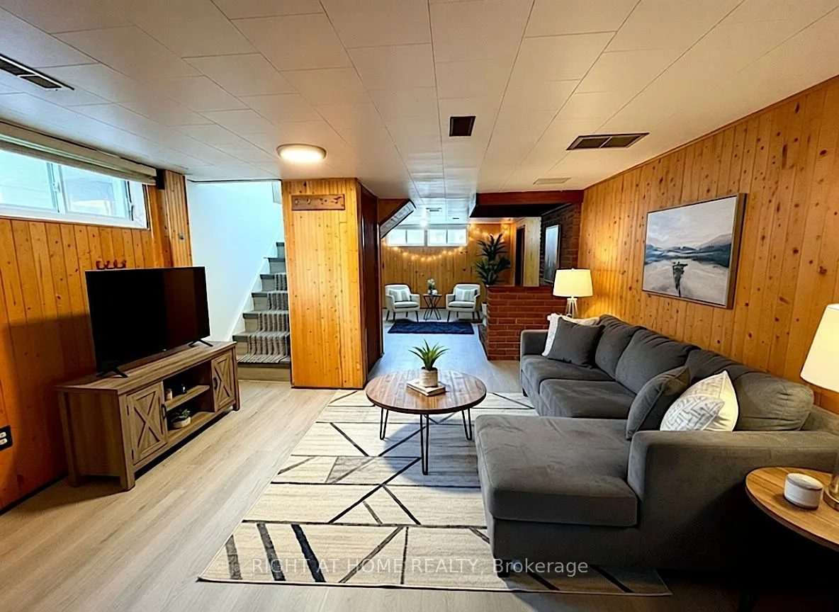 83 Kulpin Avenue