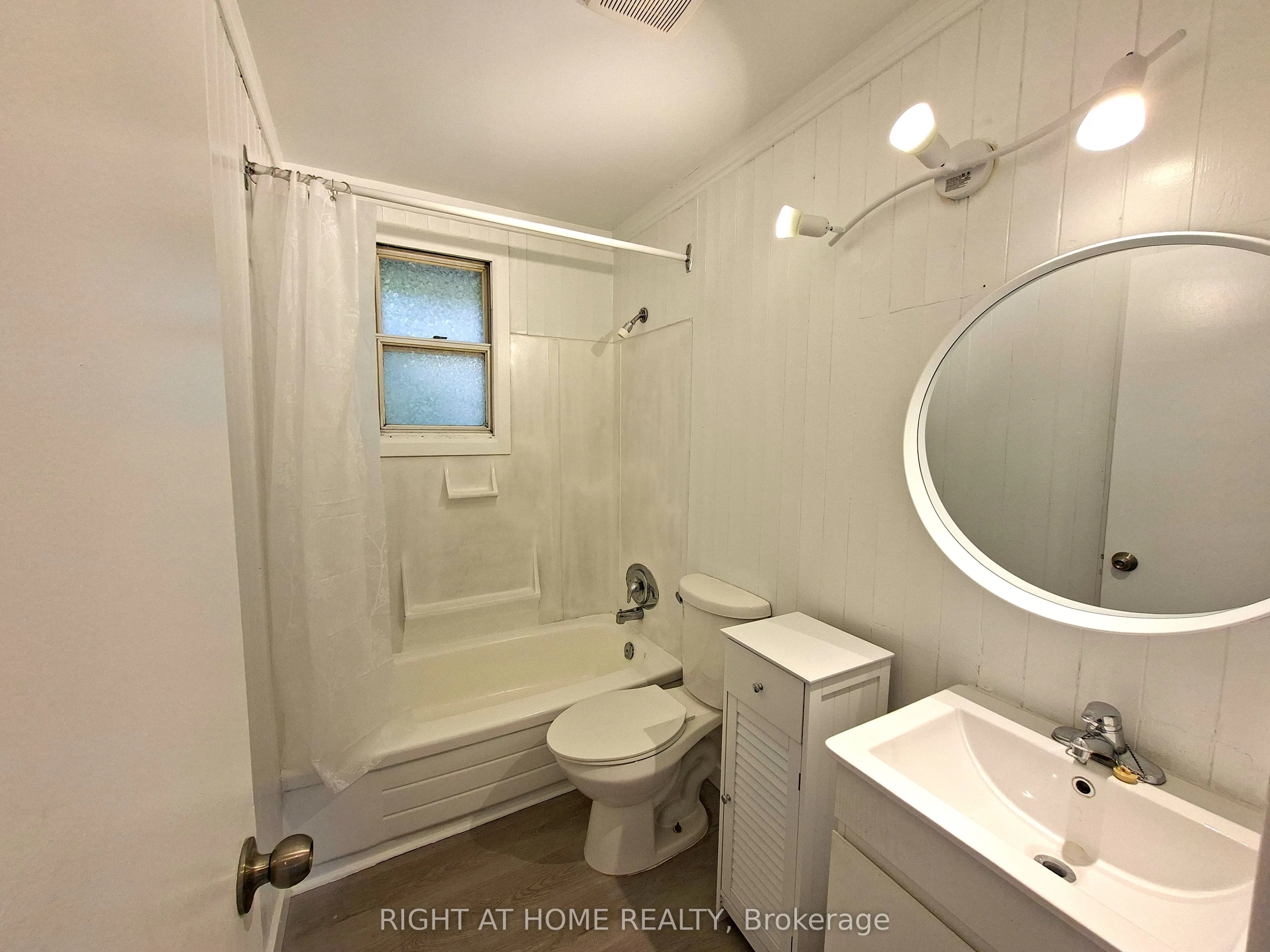 83 Kulpin Avenue