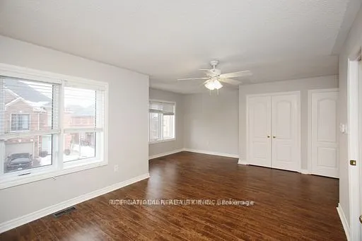 255 Shaftsbury Avenue, #27