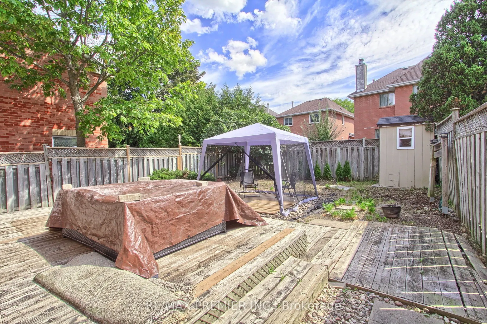 90 Covent Crescent