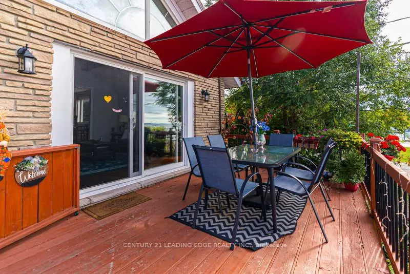 55 Lake Drive N