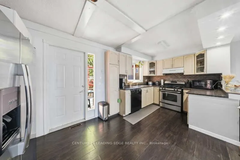 55 Lake Drive N