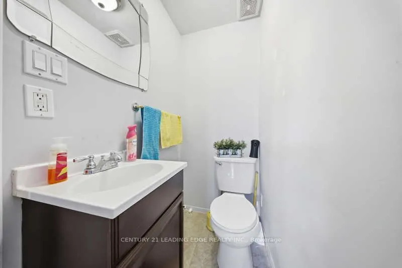 55 Lake Drive N