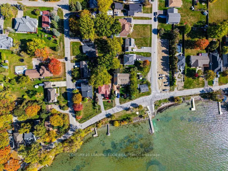 55 Lake Drive N