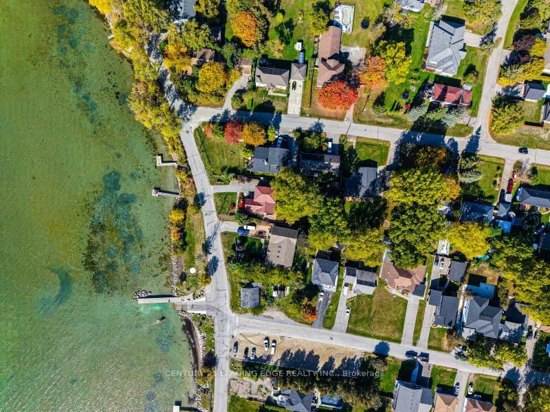 55 Lake Drive N
