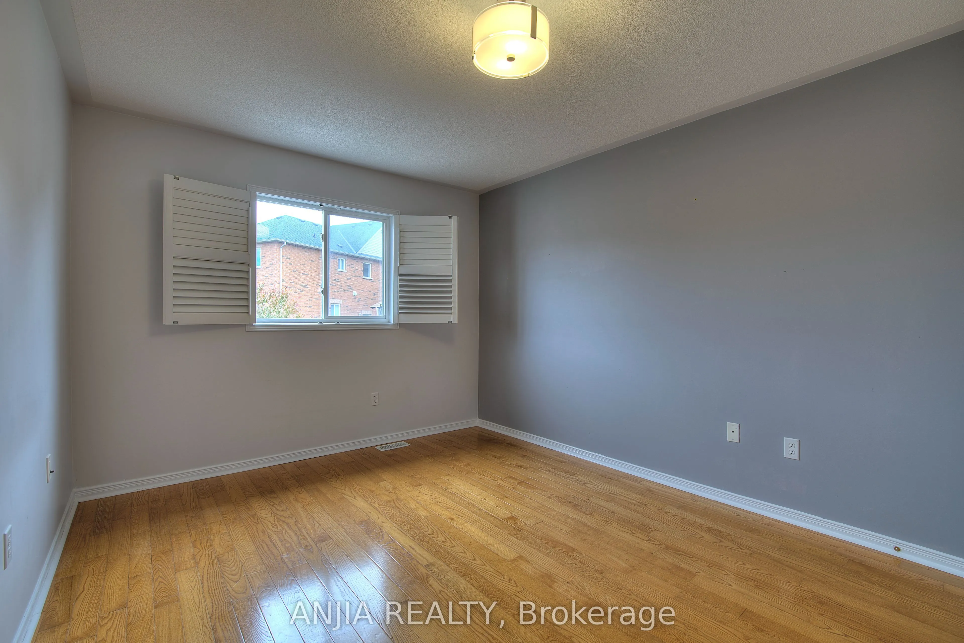 9 Picnic Street