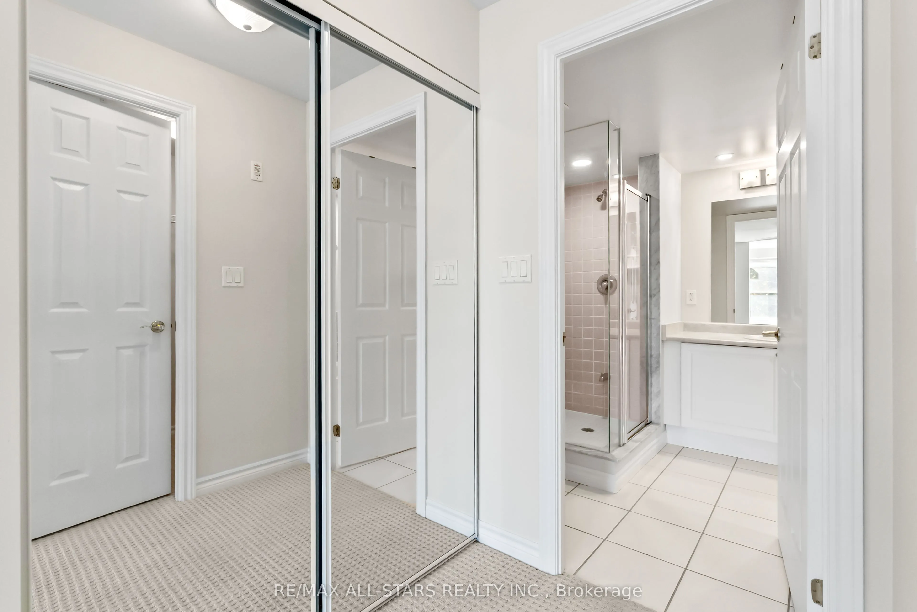 22 James Hill Court, #210
