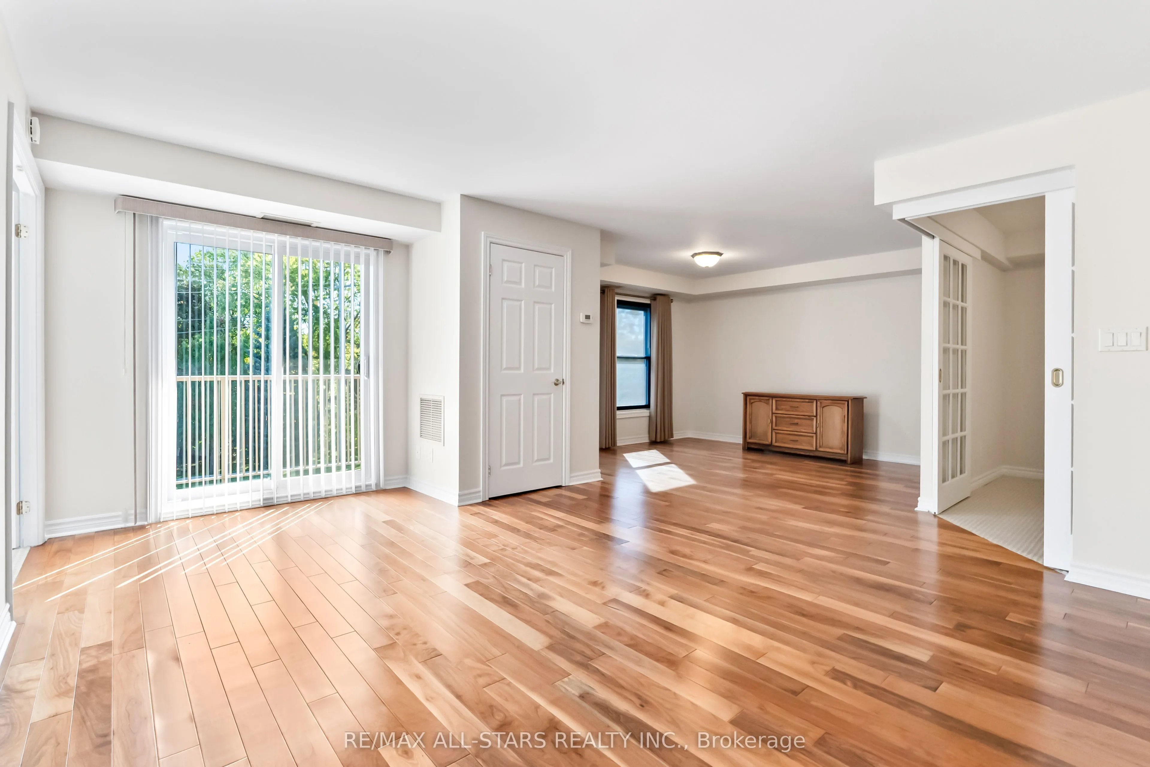 22 James Hill Court, #210