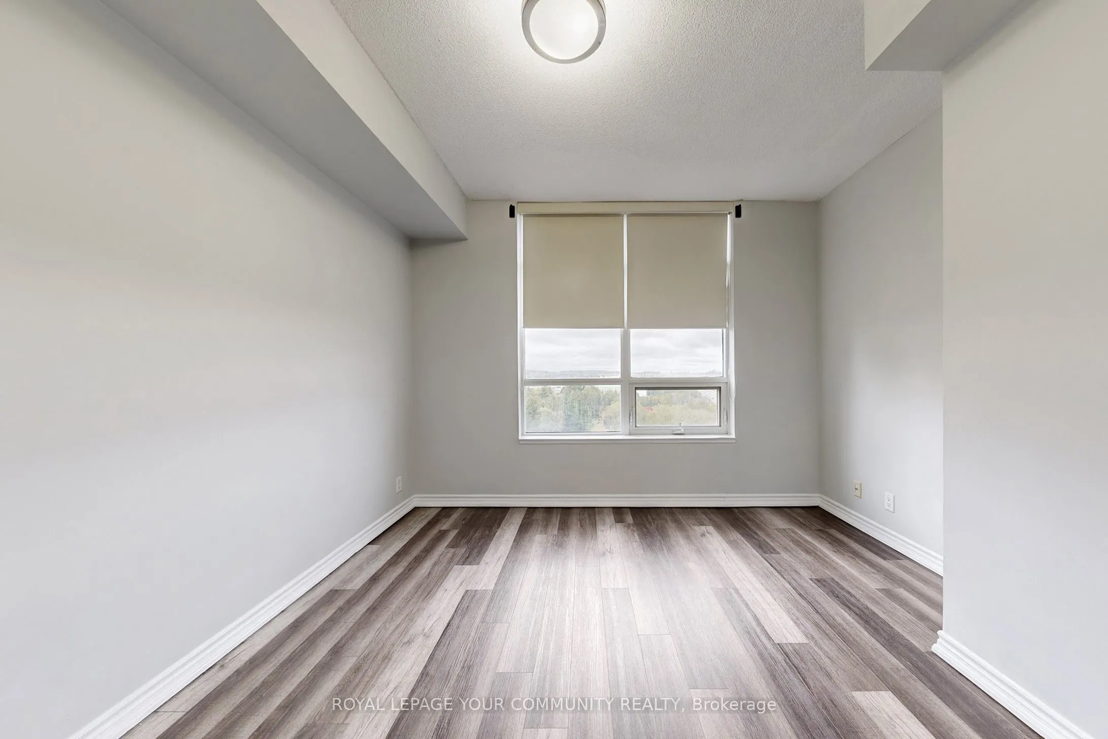9225 Jane Street, #910