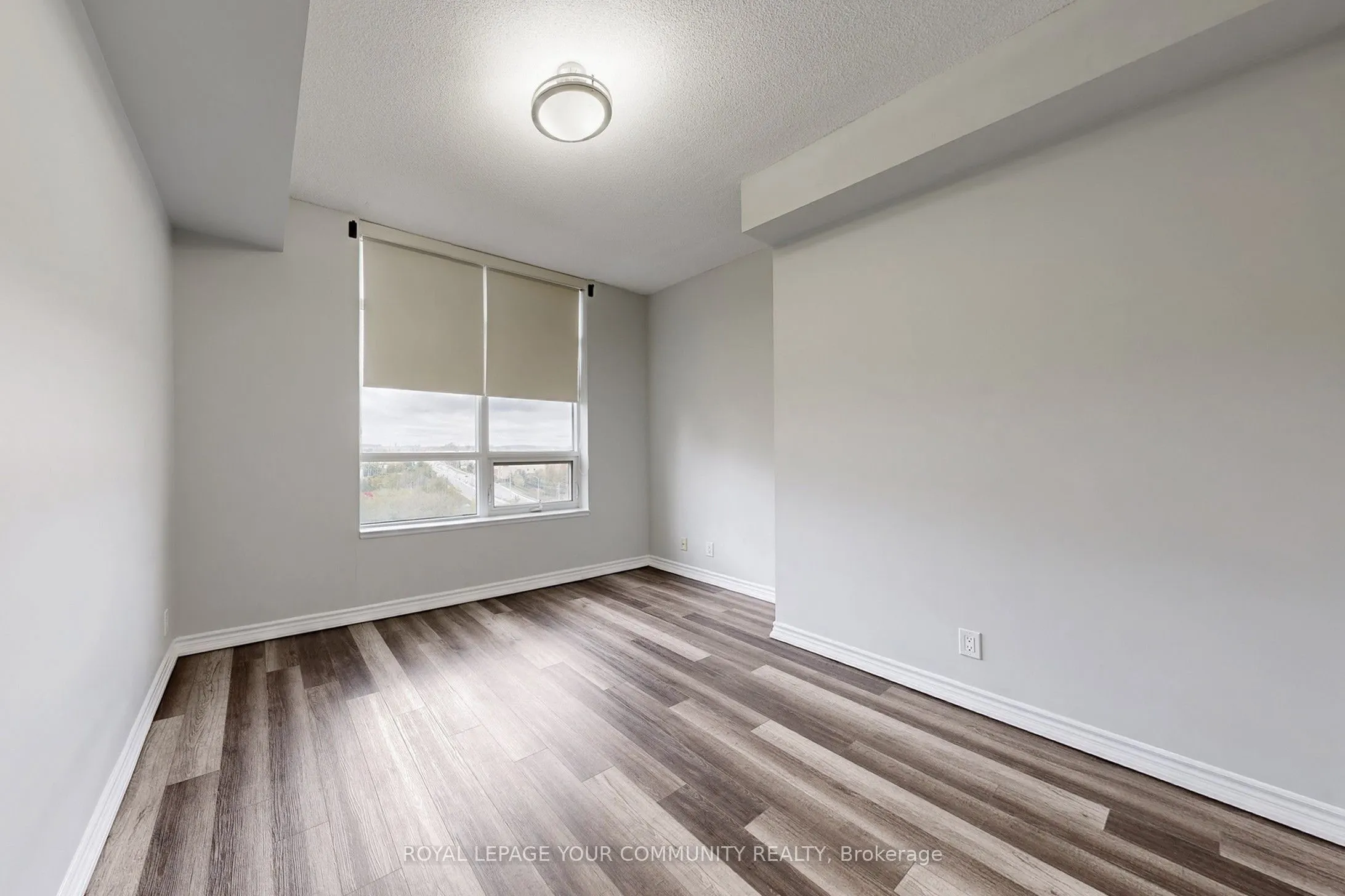 9225 Jane Street, #910