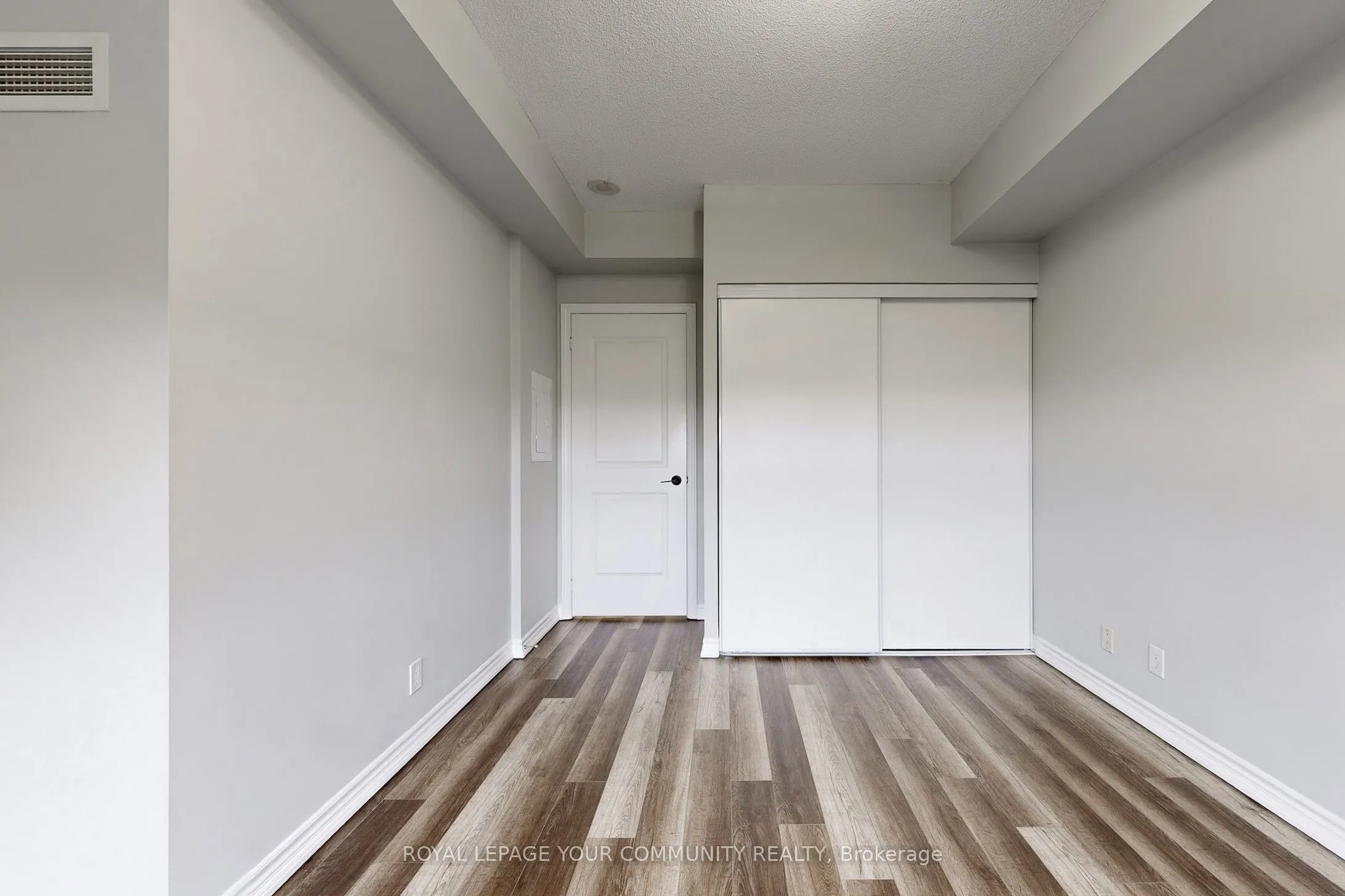 9225 Jane Street, #910