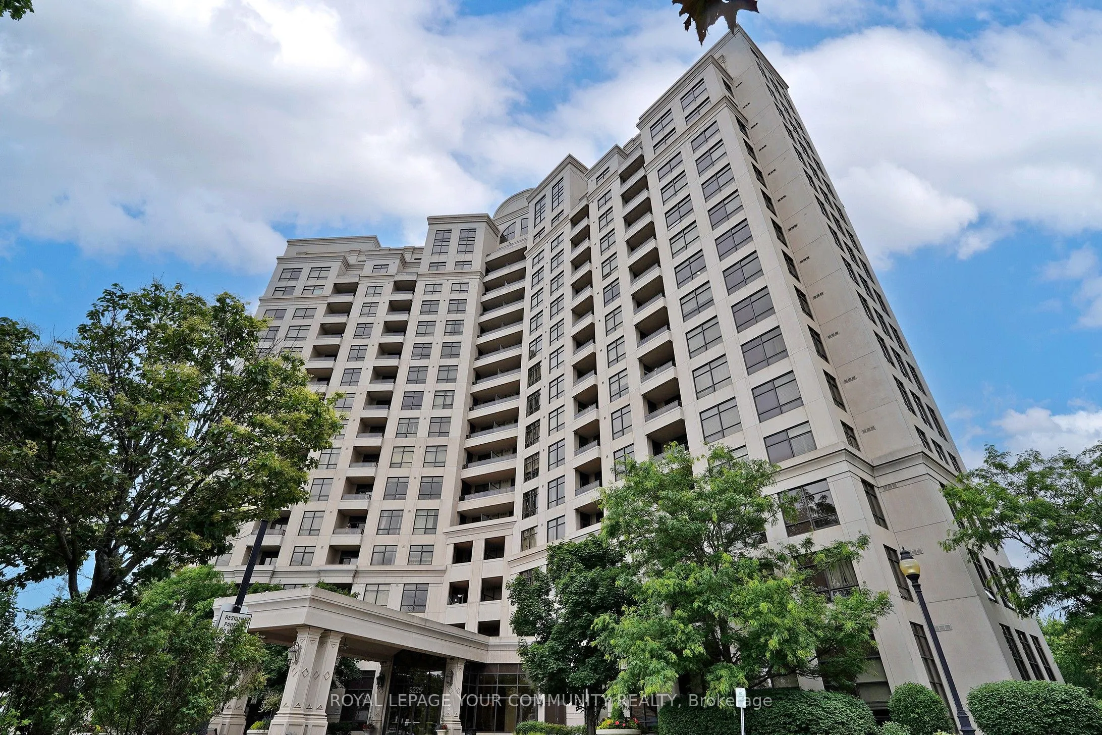 9225 Jane Street, #910